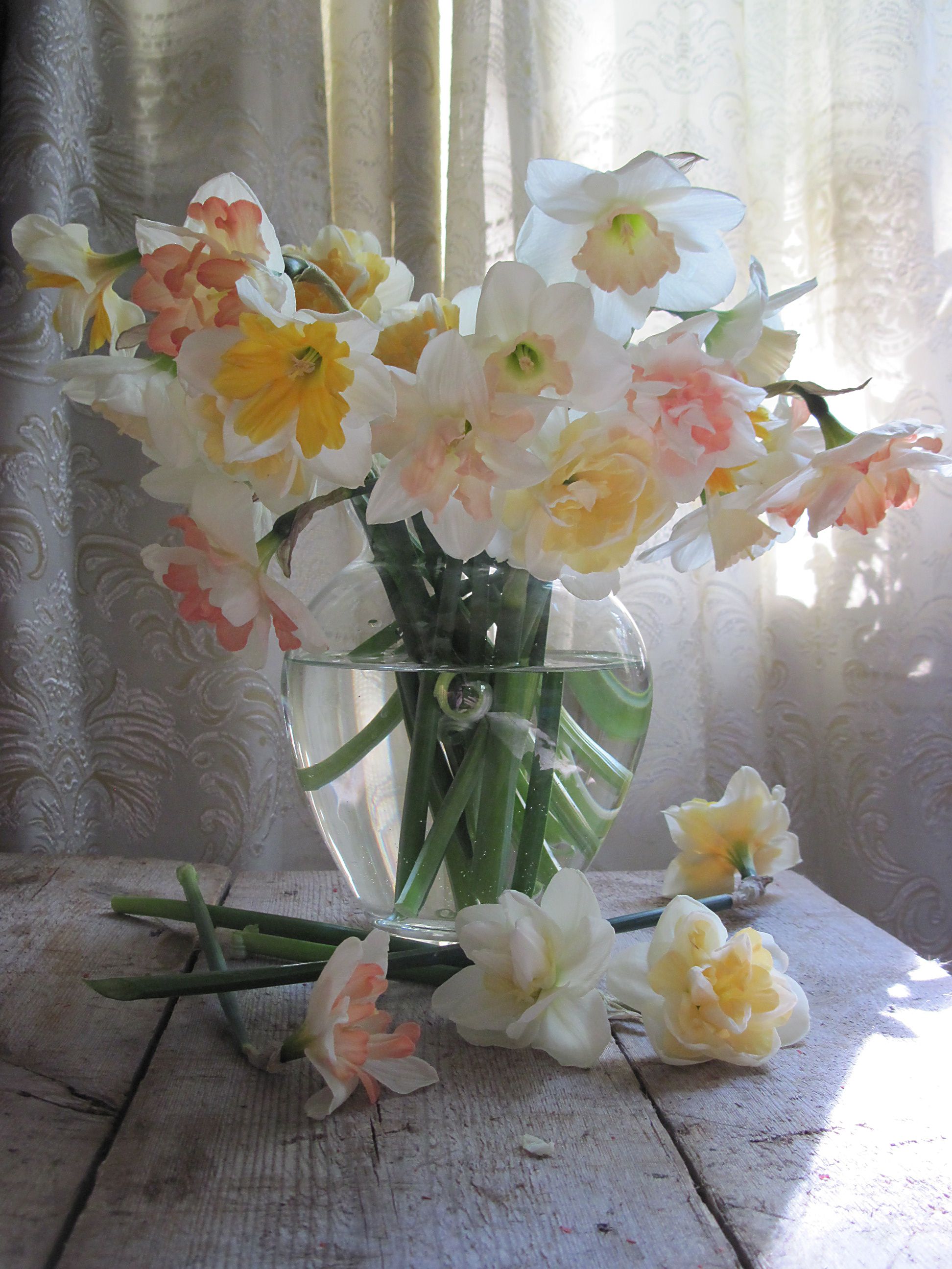 цветы, букет, нарциссы, ваза, стекло, , Наталия Тихомирова