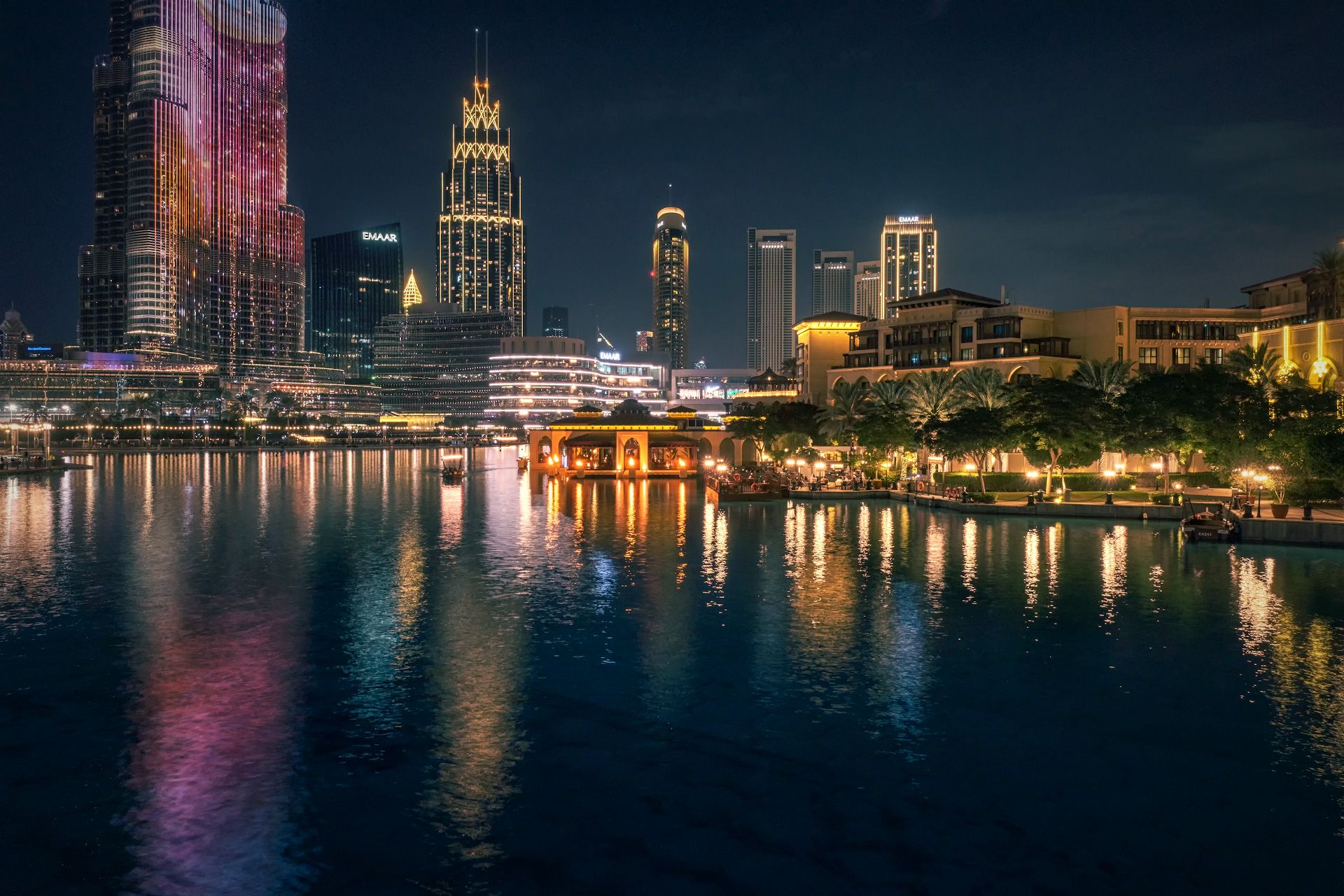 burjkhalifalake, burjkhalifa, arabian, skyscrapers, night, illumination, water, lake, reflection, dubai, landscape, cityscape, scenery, travel, outdoors, uae, chizh, Чиж Андрей