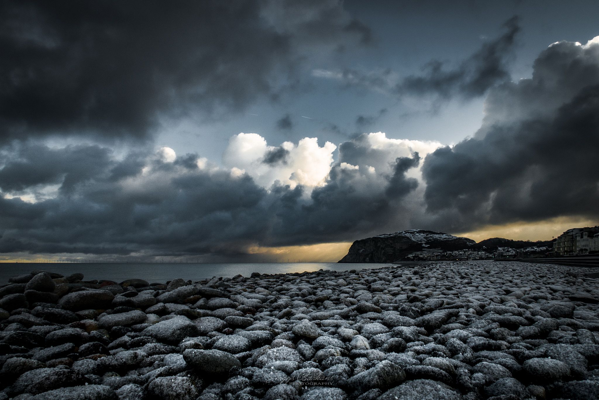#llandudno #wales #uk #coast #sunrise #water #stones, Sergejs Barkans