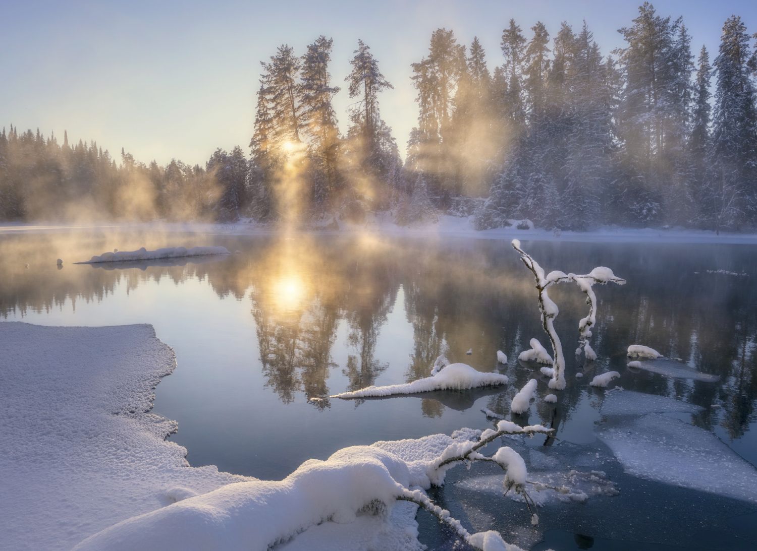 солнце утро мороз зима озеро испарения иней вода, Сергей Буторин