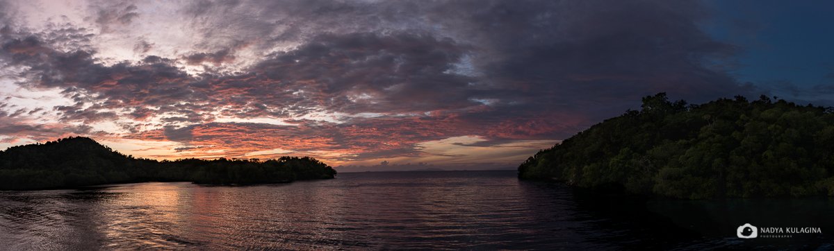 Раджа Ампат, панорама, закат, вода, море, небо, Nadya Kulagina