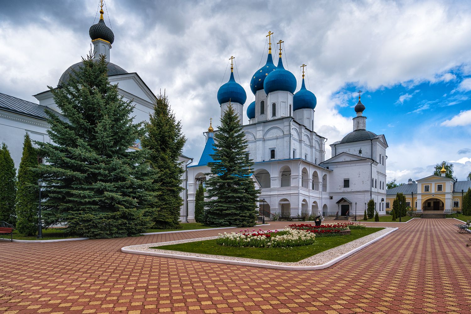 Высоцкий монастырь, Серпухов. Photographer Larisa Duka