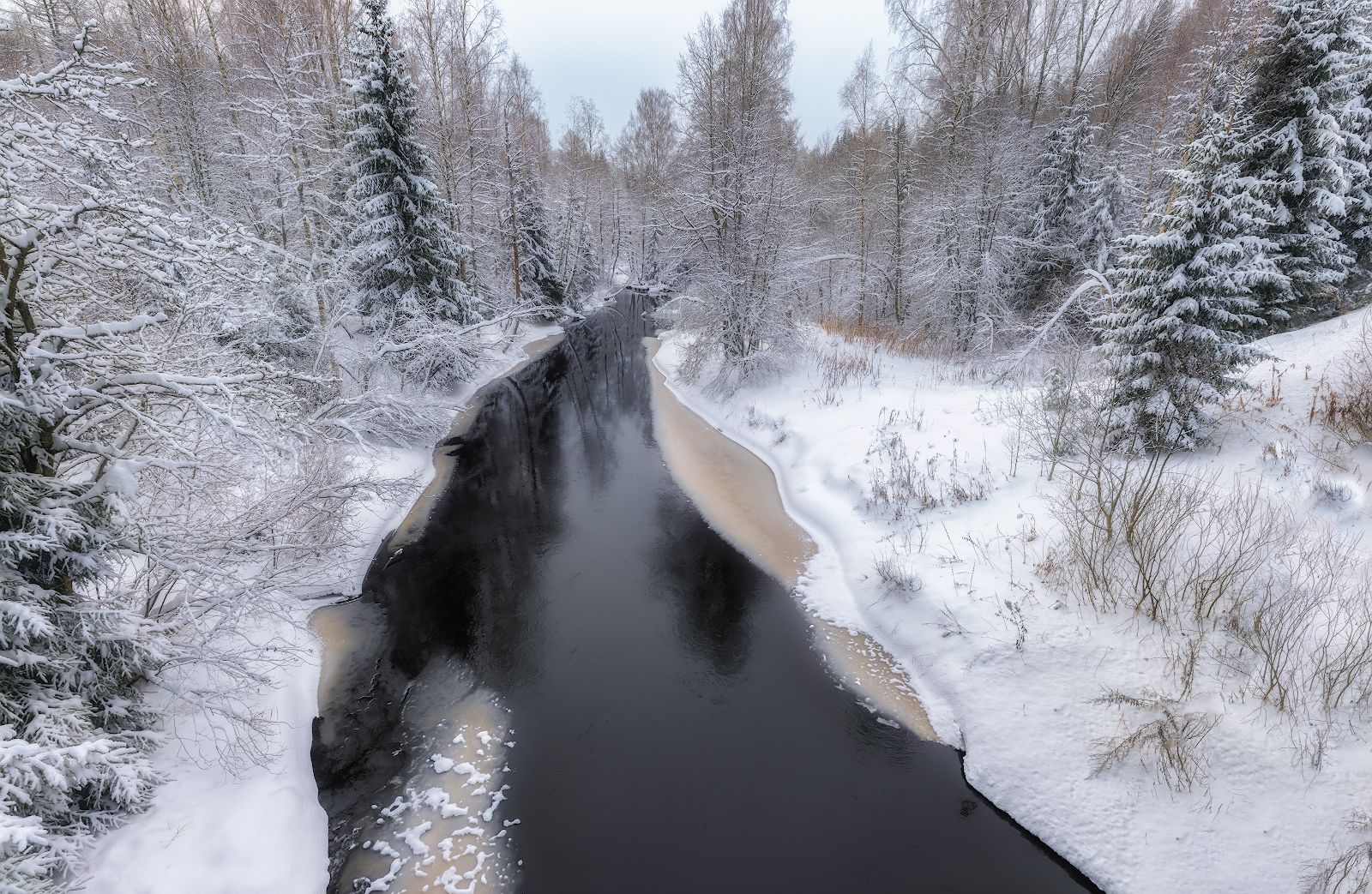 река лес зима снег лед сугробы деревья отражение, Скороходов Константин