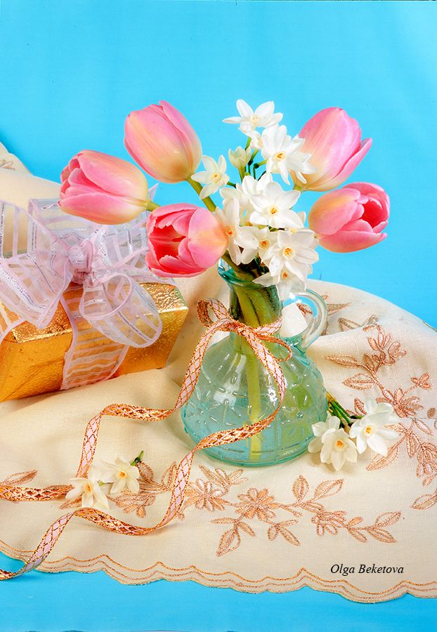тюльпаны, вазочка, натюрморт, Бекетова Ольга