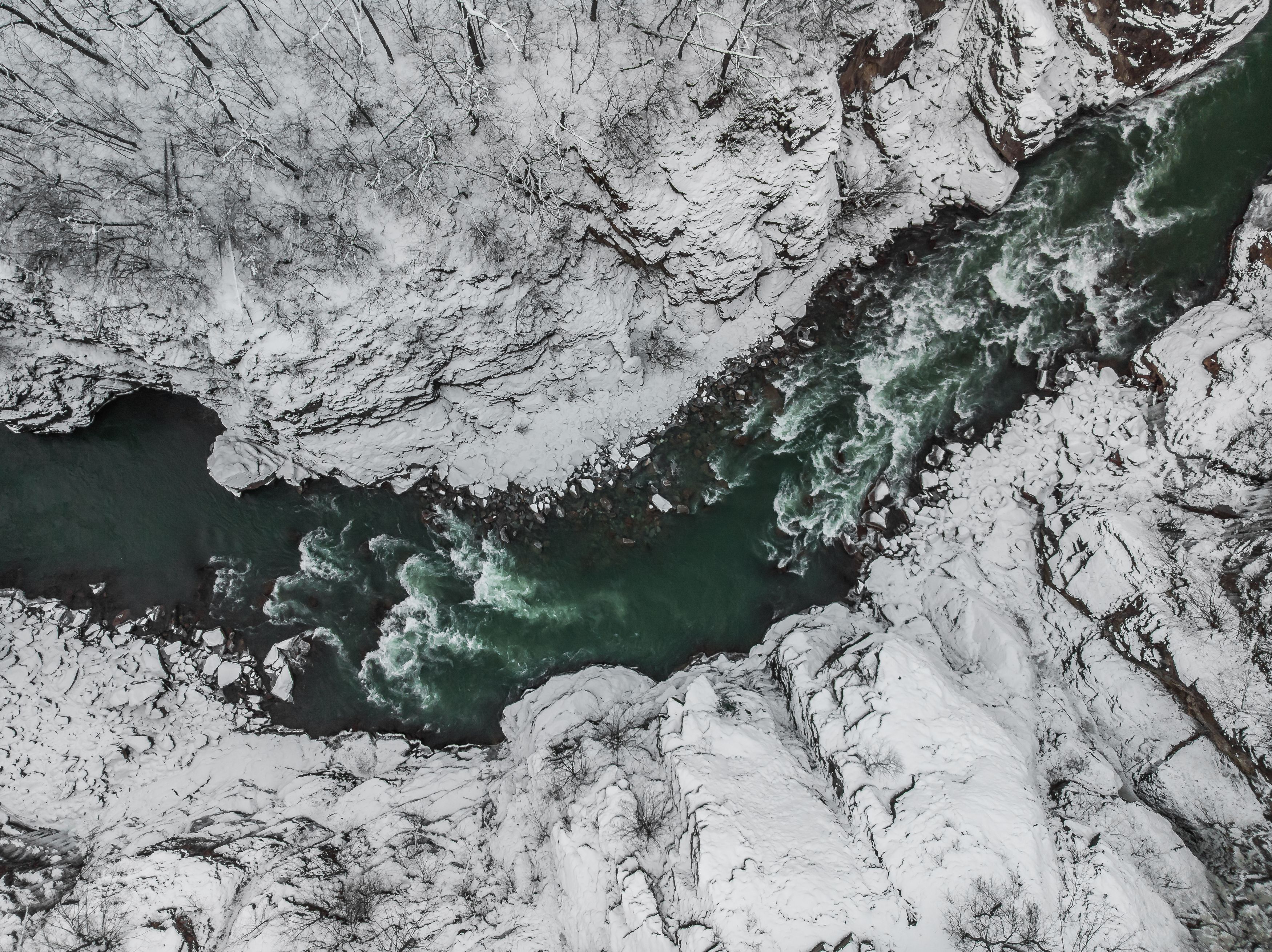 аэрофотосъемка, пейзаж река снег каньон ущелье зима, Дмитрий Величко