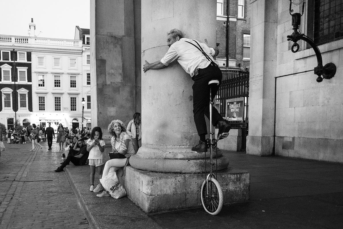 Street,  Street performance, London,  UK, black and white, , Orna Naor