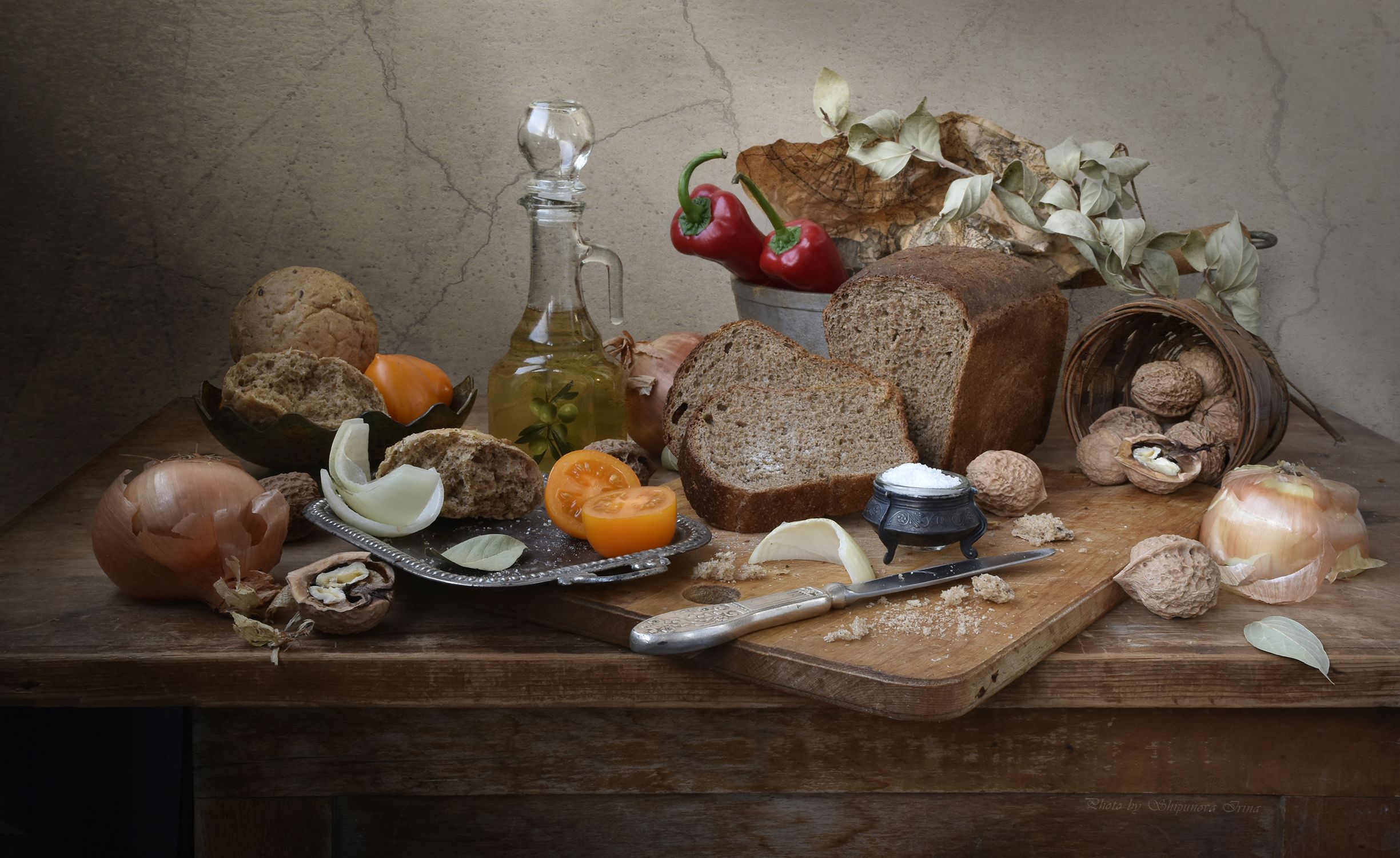 хлеб, соль, постный стол, лук, перец, помидоры, орехи, Ирина Шипунова