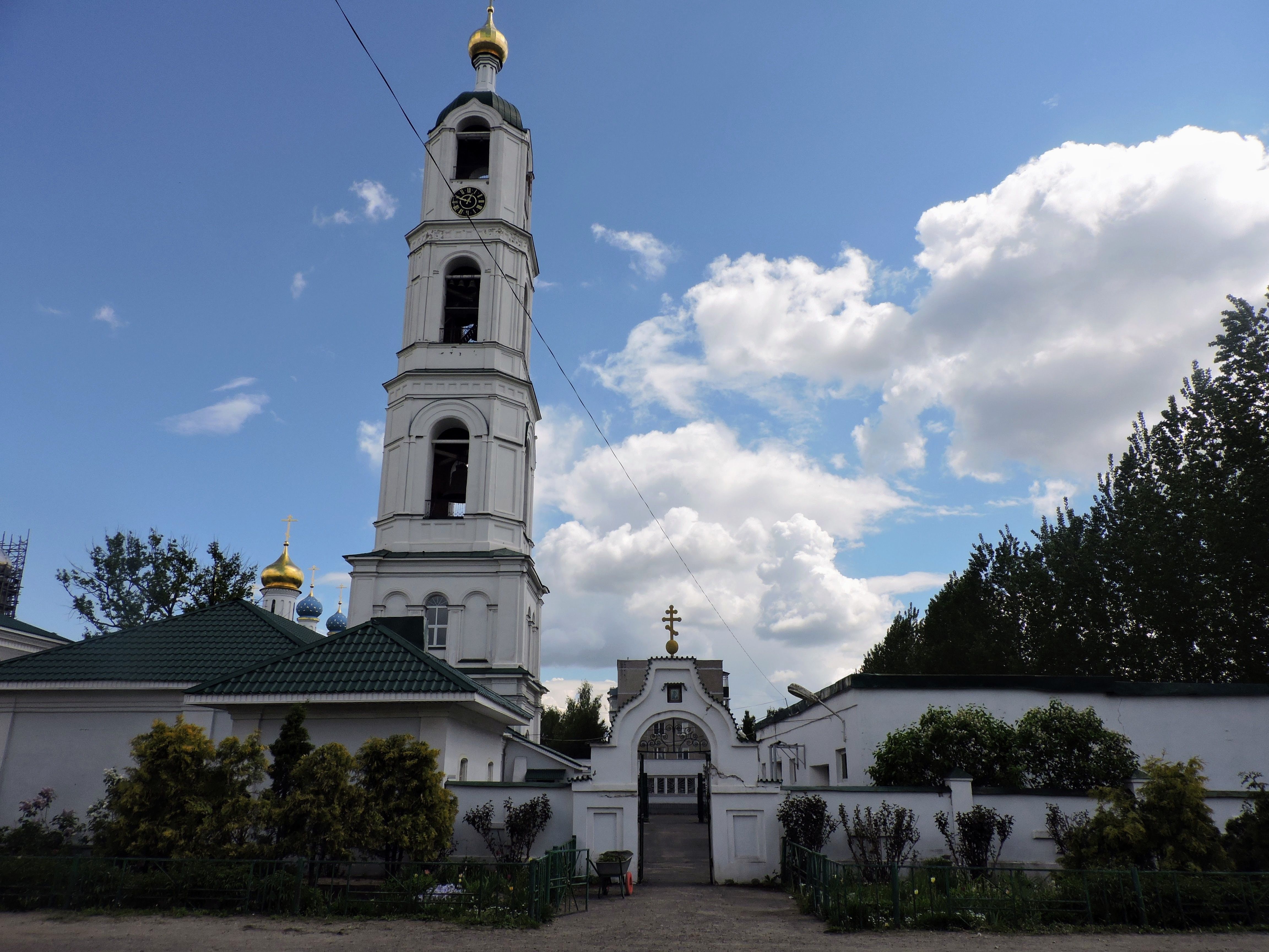 , Александр Сахар