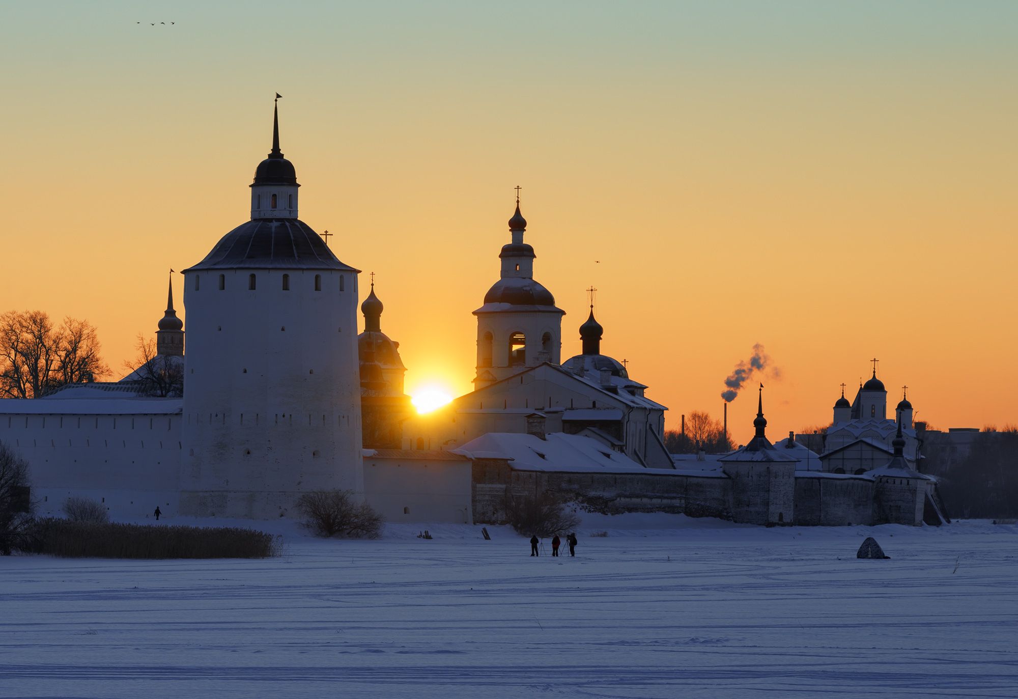 кирилло-белозерский монастырь, восход солнца, январь, Зверев Олег