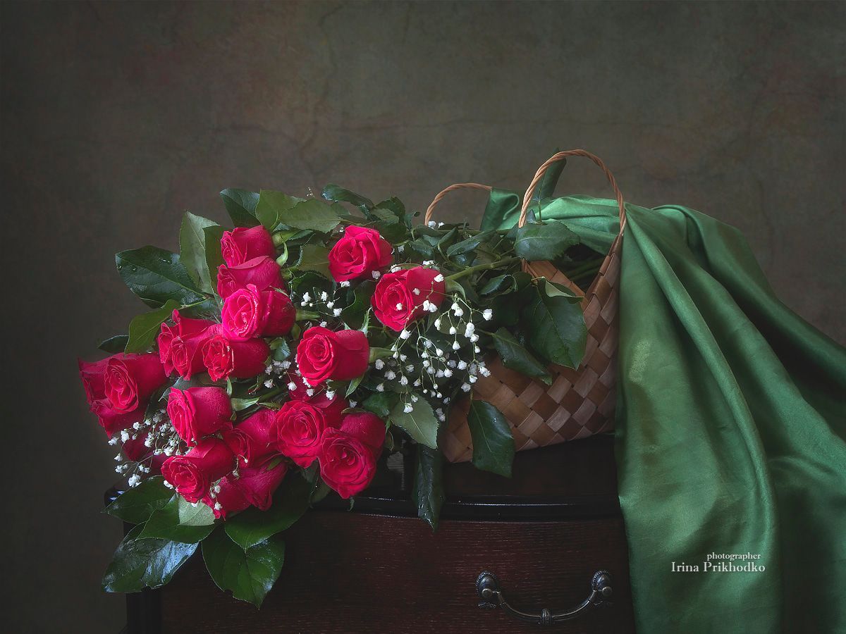 натюрморт, цветы, розы, корзина, Приходько Ирина