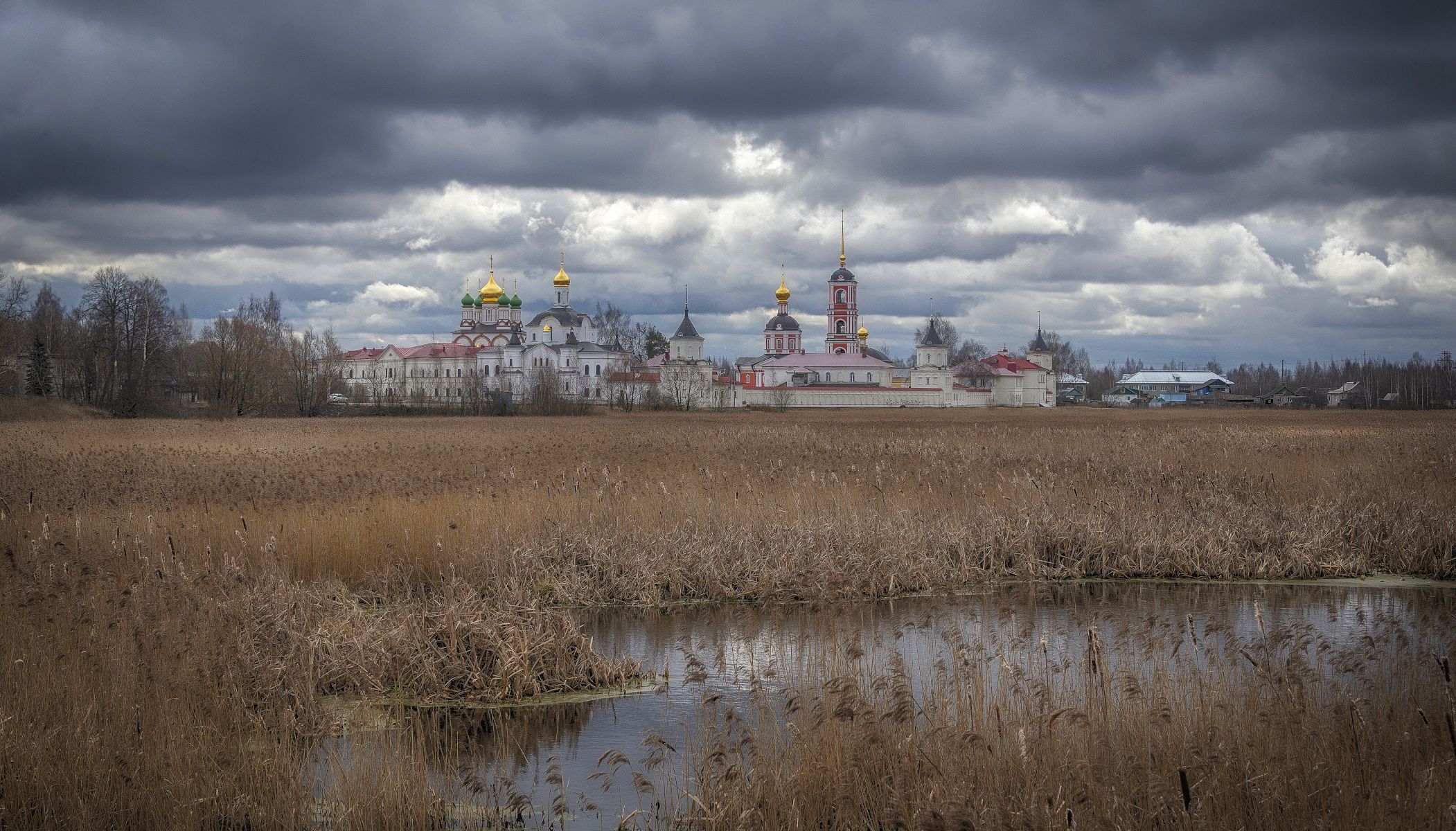 Монастырь, Ростов, весна, Сергей Аникин