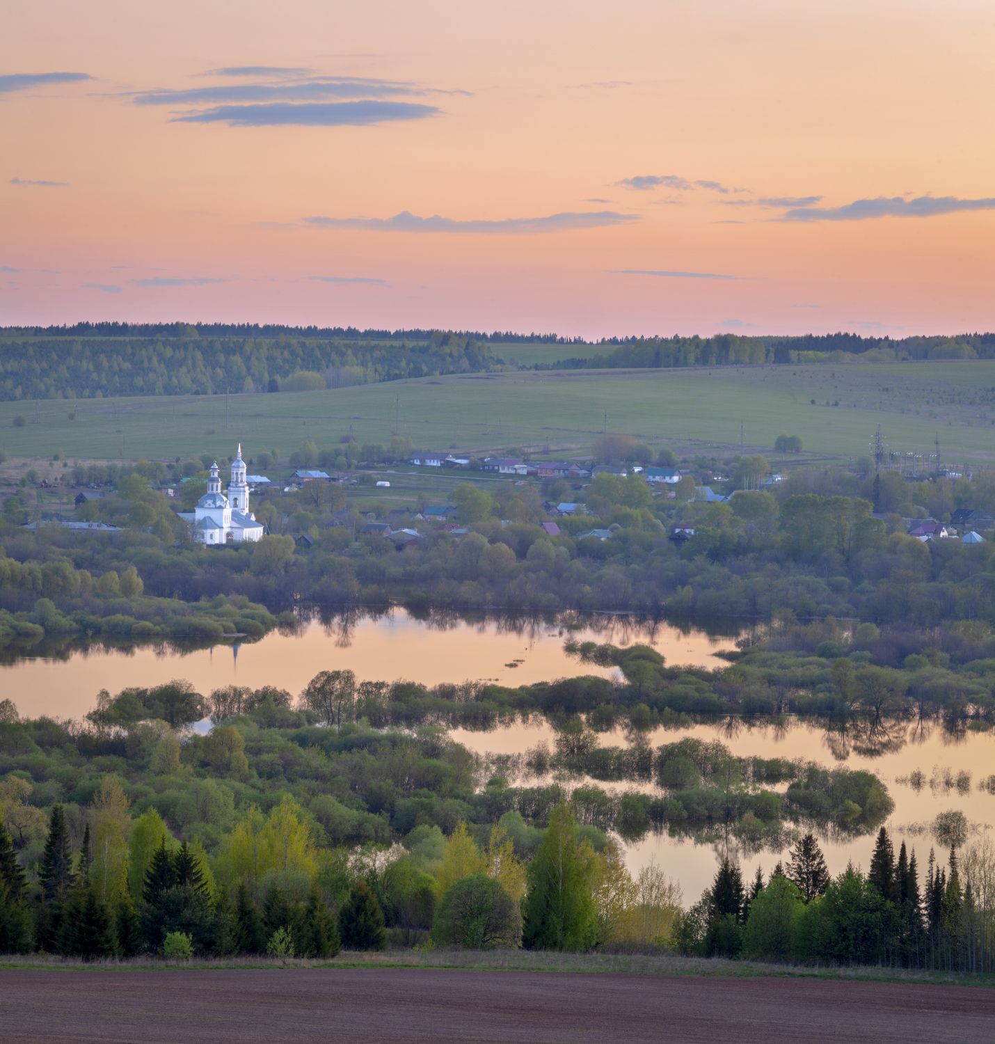 весна вечер закат половодье река церковь село, Сергей Буторин