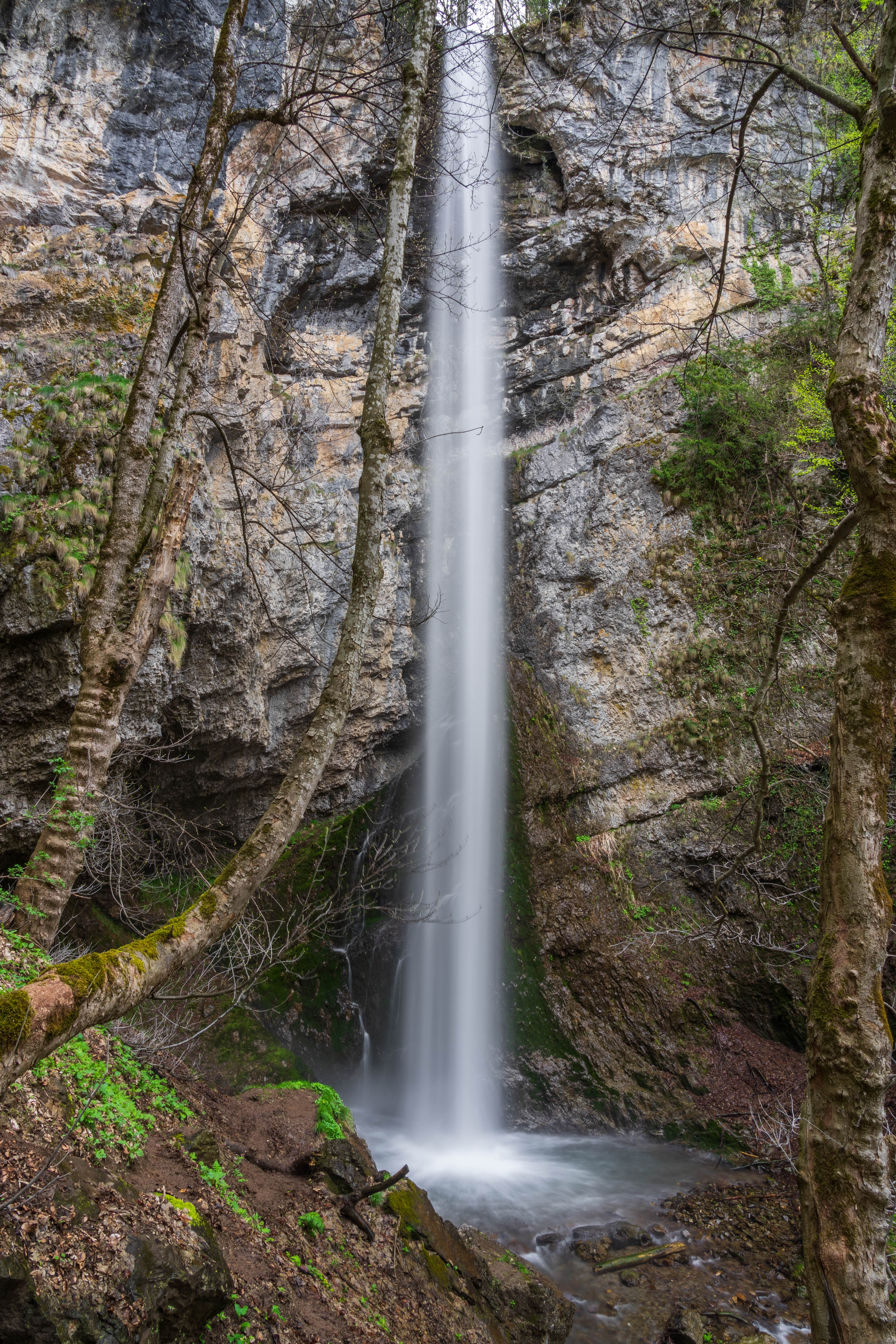 waterfall landscapes nature vertical, viktor demidov