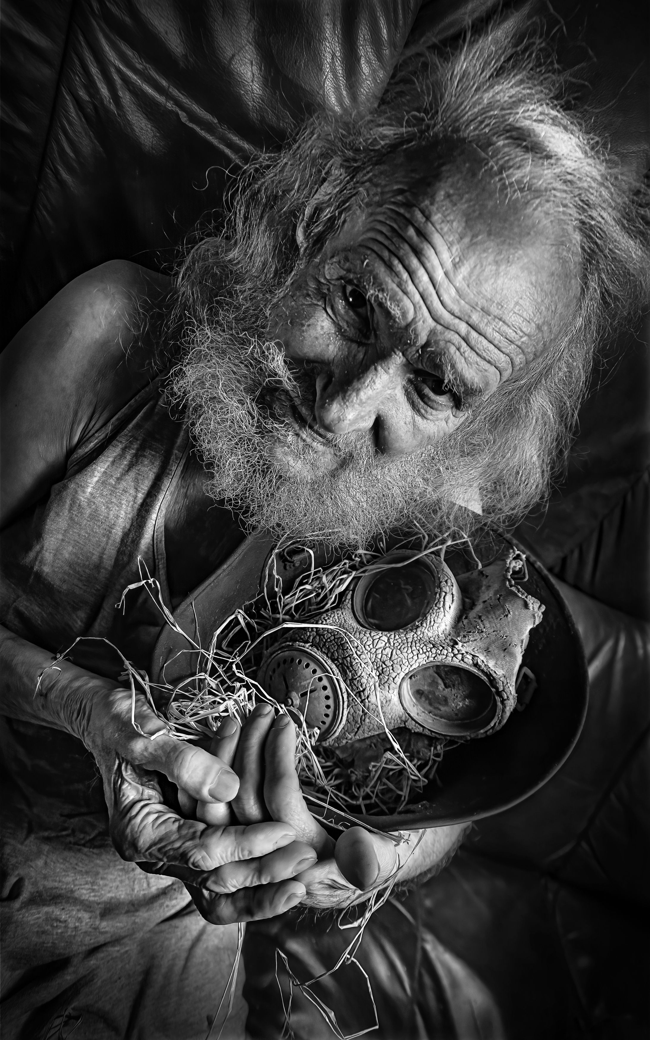 old man, fine art, dramatic, gas mask, Attila Hangyasi