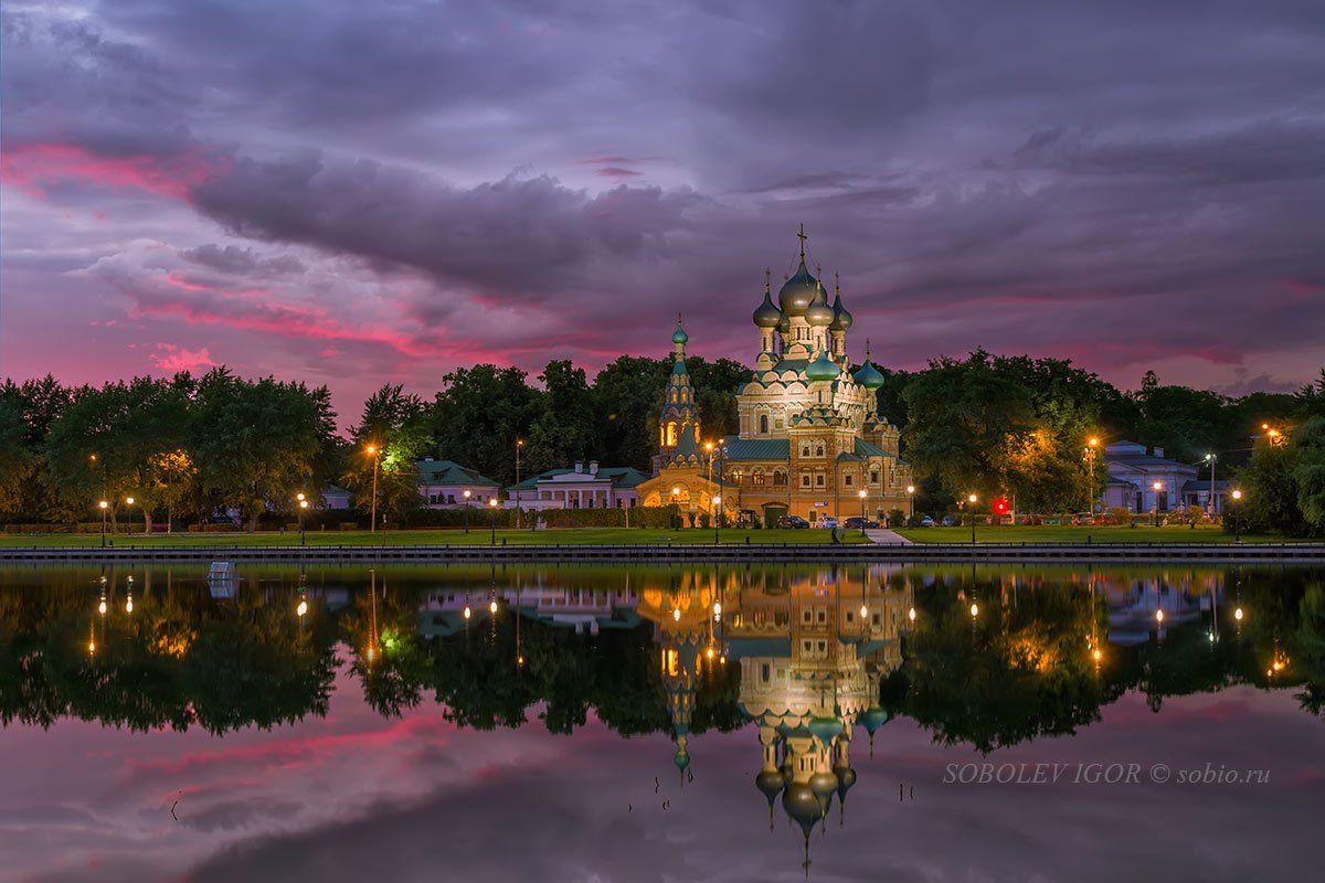 вечер, москва, останкино, храм живоначальной троицы, Соболев Игорь