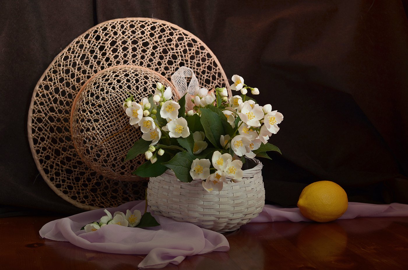 Жасмин,шляпка,лимон., Сильвана Спиридонова