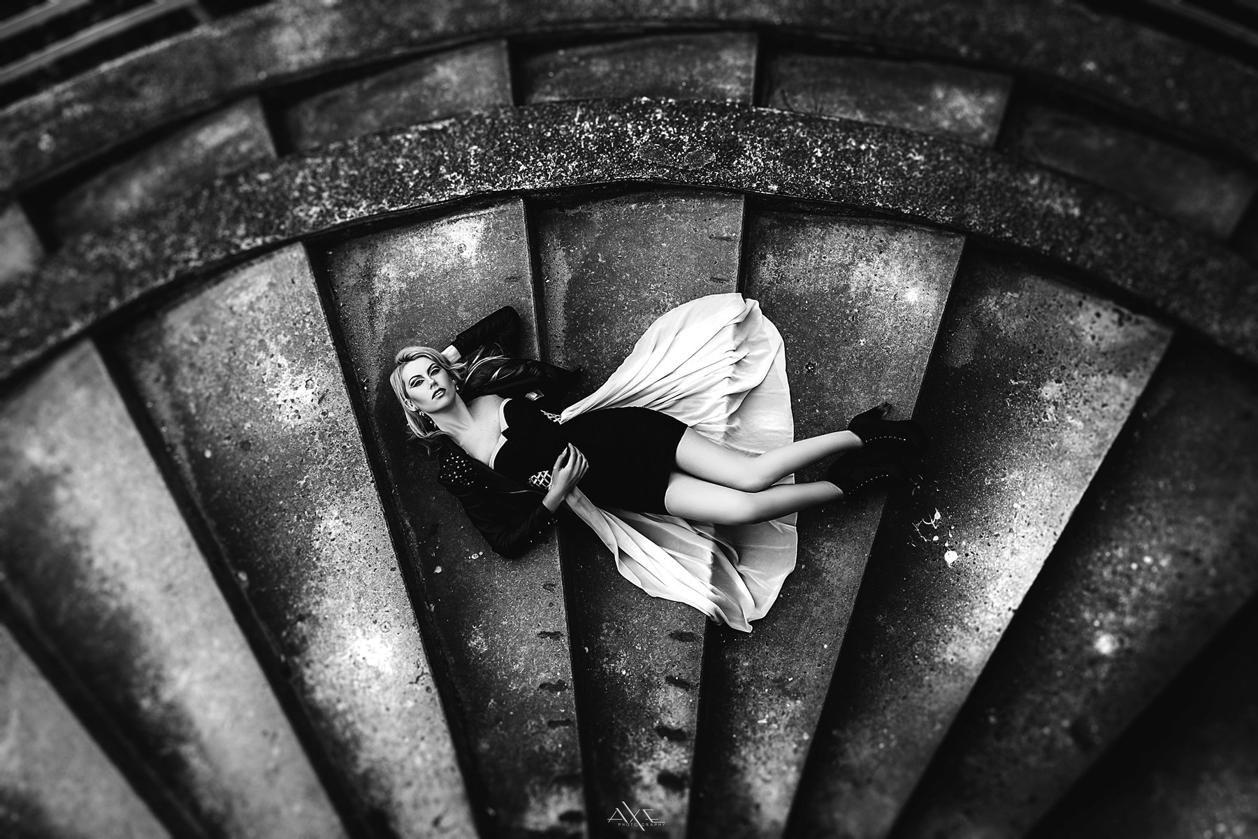 Black and white, Fashion, Portrait, Stairs, Woman, Руслан Болгов (Axe)