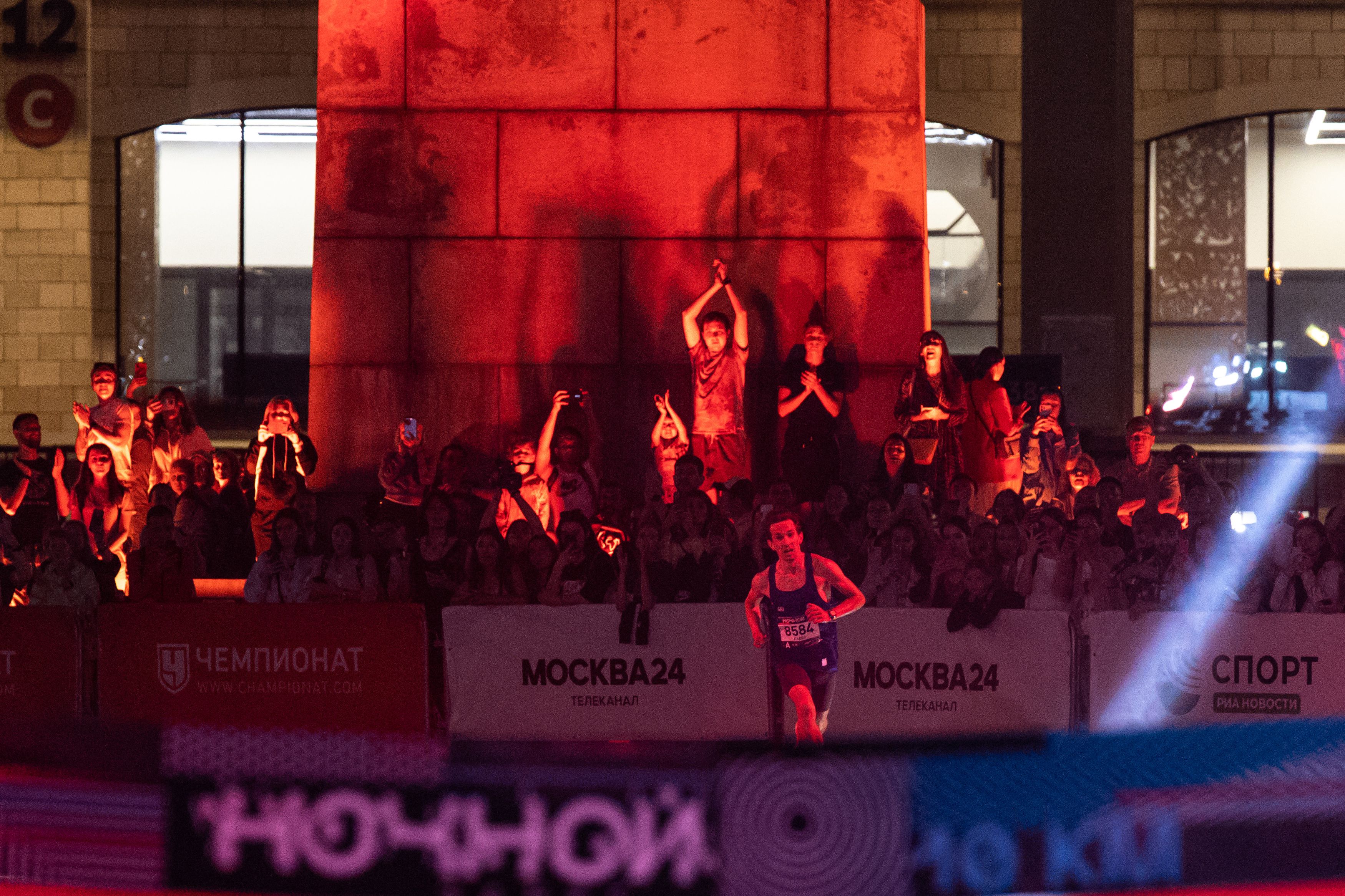 бег, ночной забег, легкая атлетика, спорт, running, Komlev Sergei