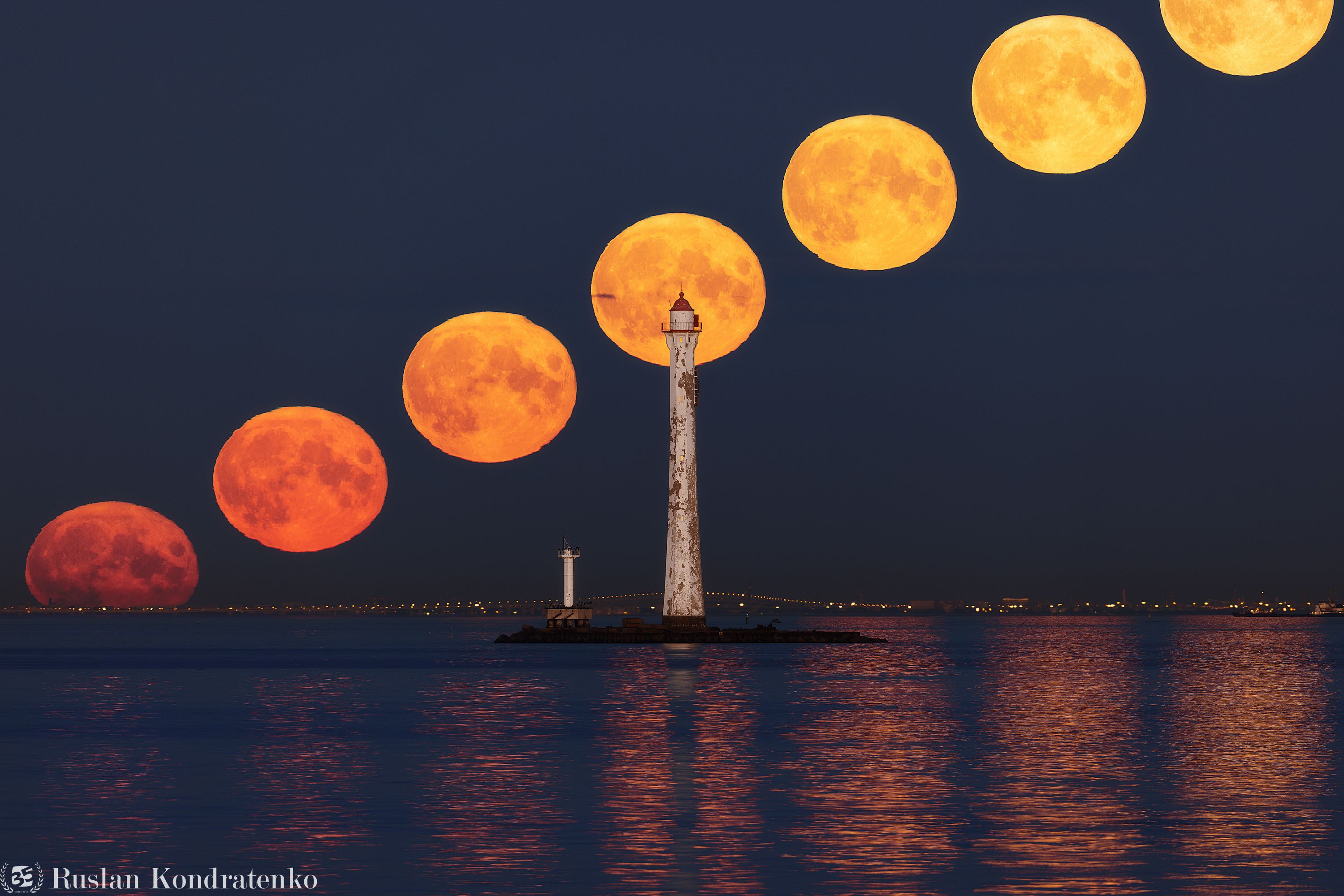 санкт-петербург, луна, полнолуние, восход луны, прострел, заход луны, секвенция, секвенция с луной, маяк, задний створный маяк, задний створный маяк морского канала, Кондратенко Руслан