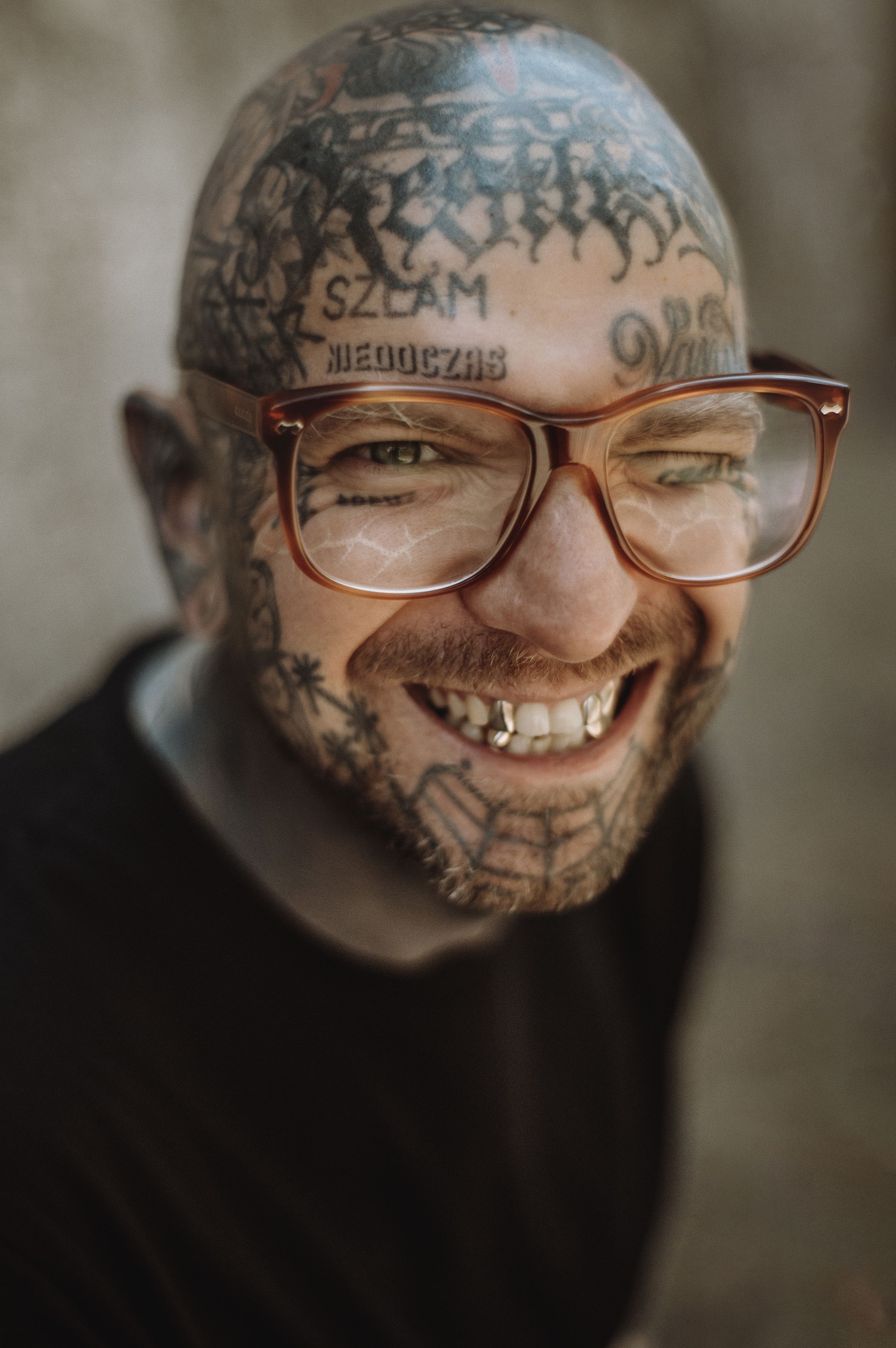 tattoo portrait male natural light , Rafal Lapszanski