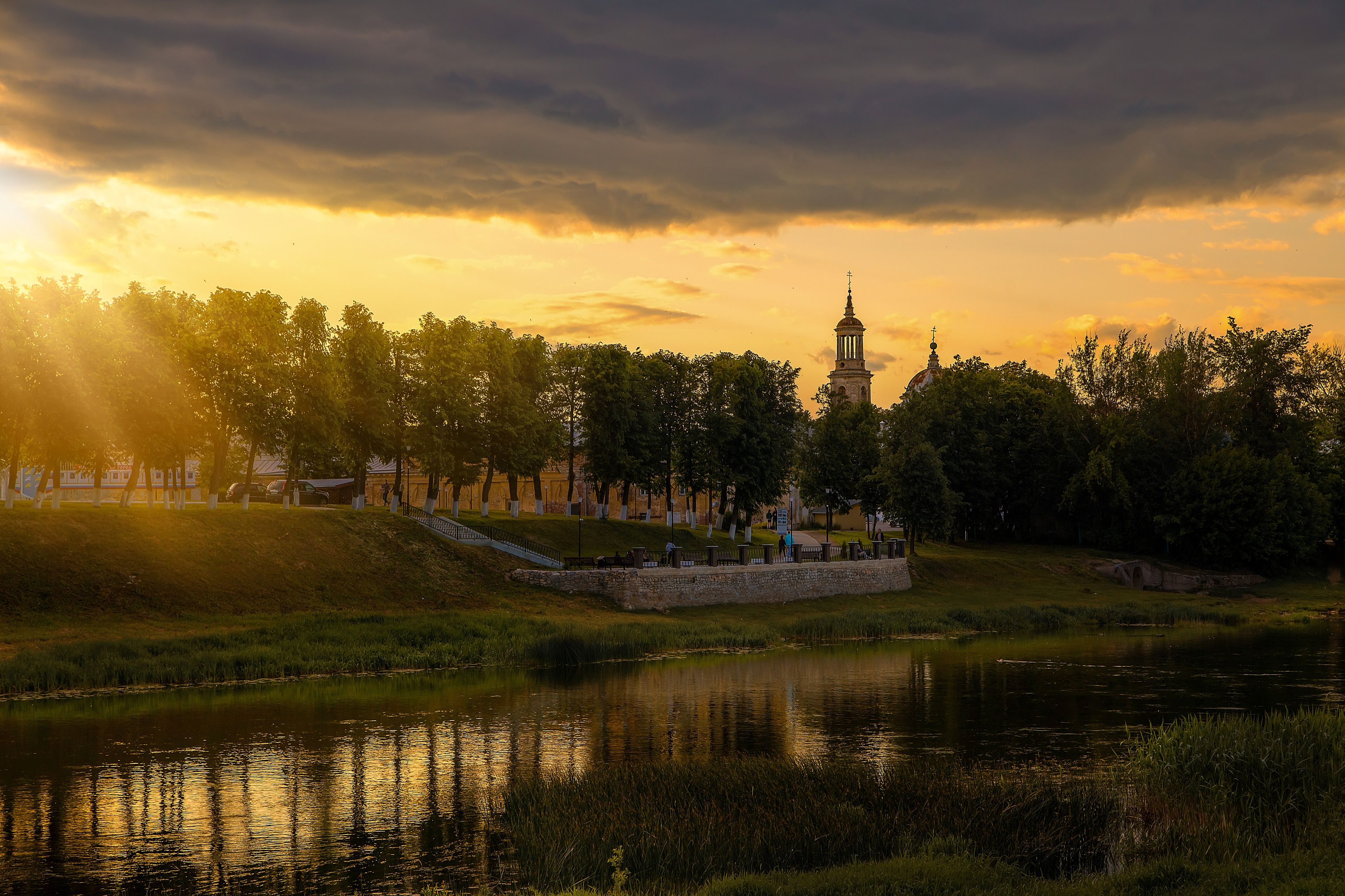 Фотограф на закате.