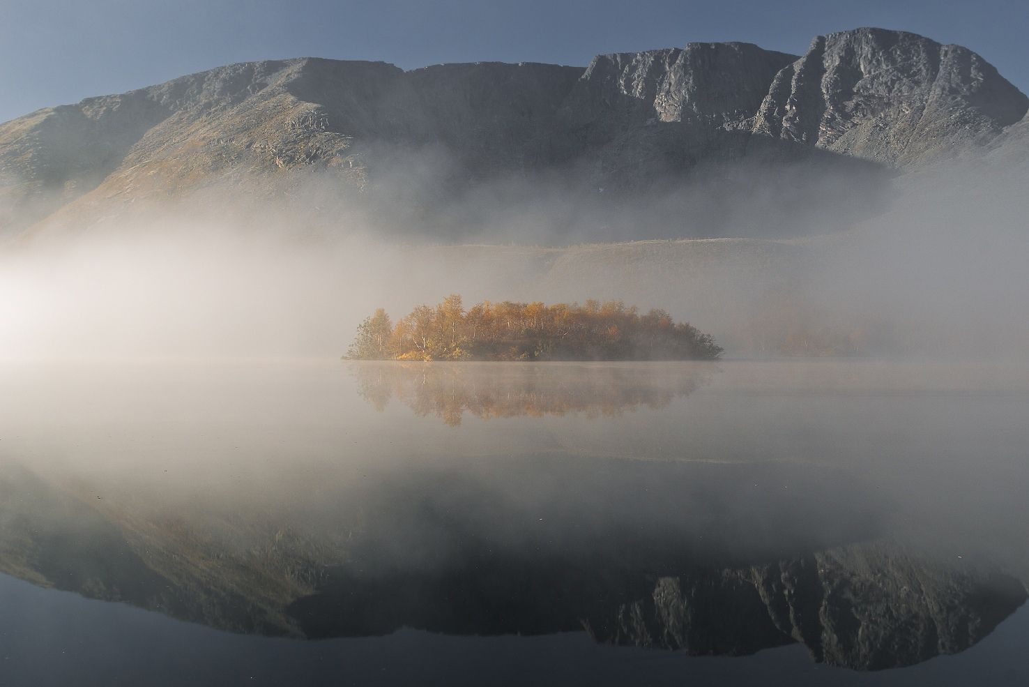 кольский, мурманская, хибины, вудьявр, осень, озеро, туман, Евгений Ляпунов