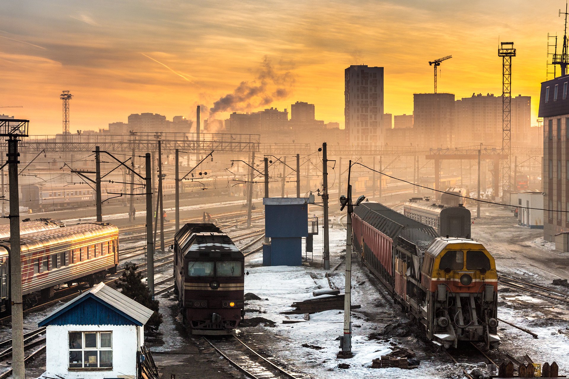 train, Илья Гостюхин