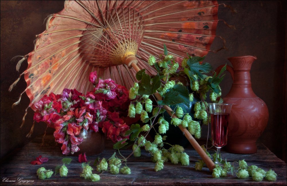 вино, зонтик, левкои, натюрморт, хмель, Eleonora Grigorjeva