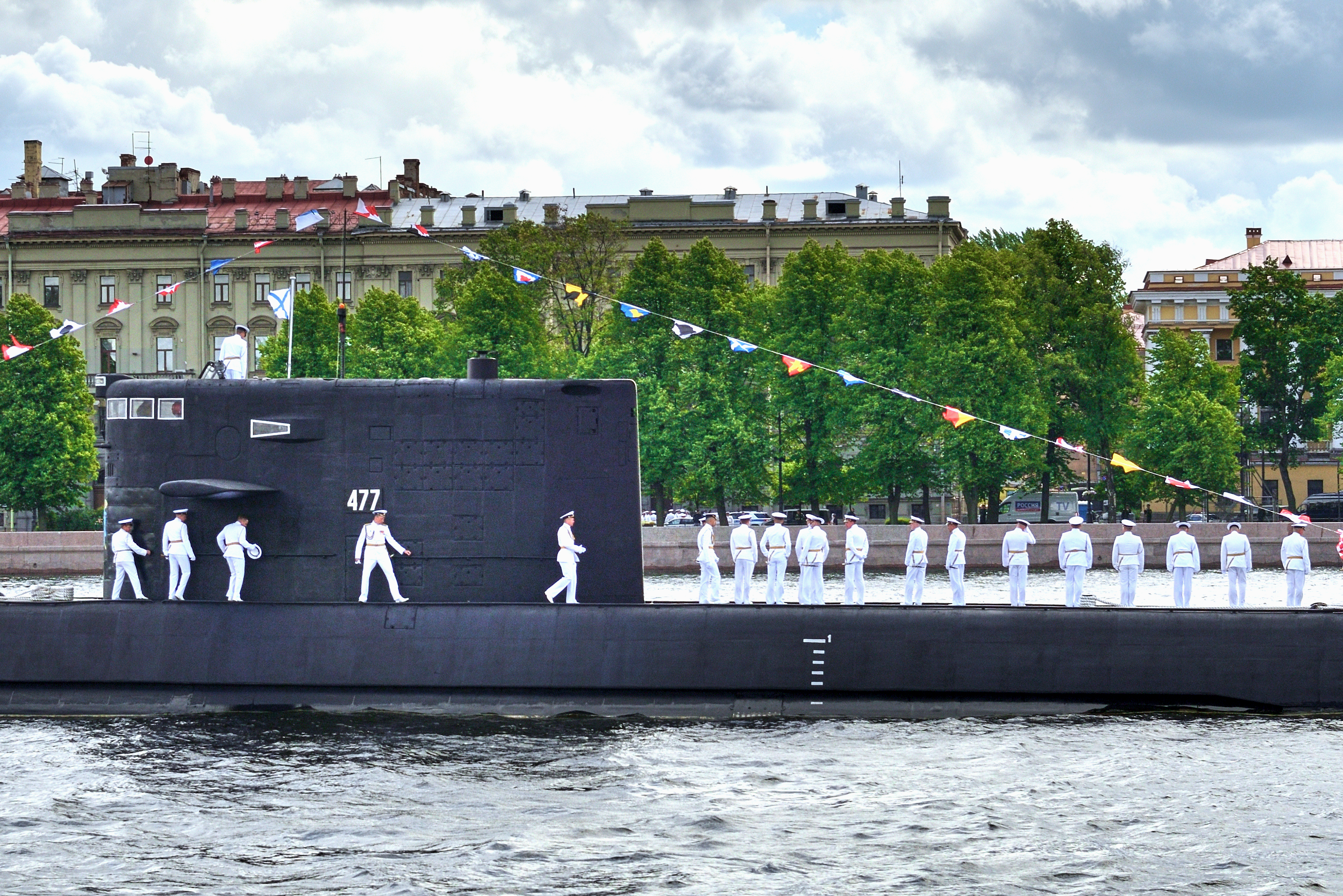 санкт-петербург, подводная лодка, нева, морской парад, праздник, флаги,, Байдуков Александр