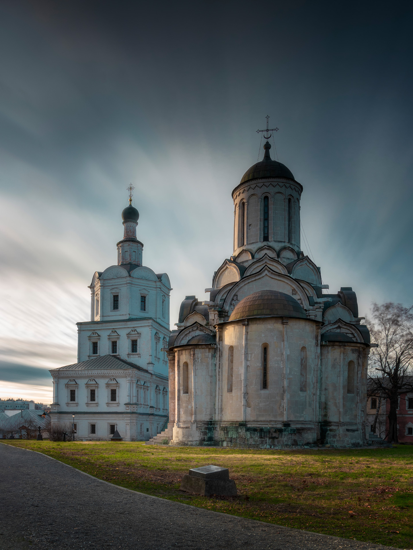 церковь, Валерий Вождаев