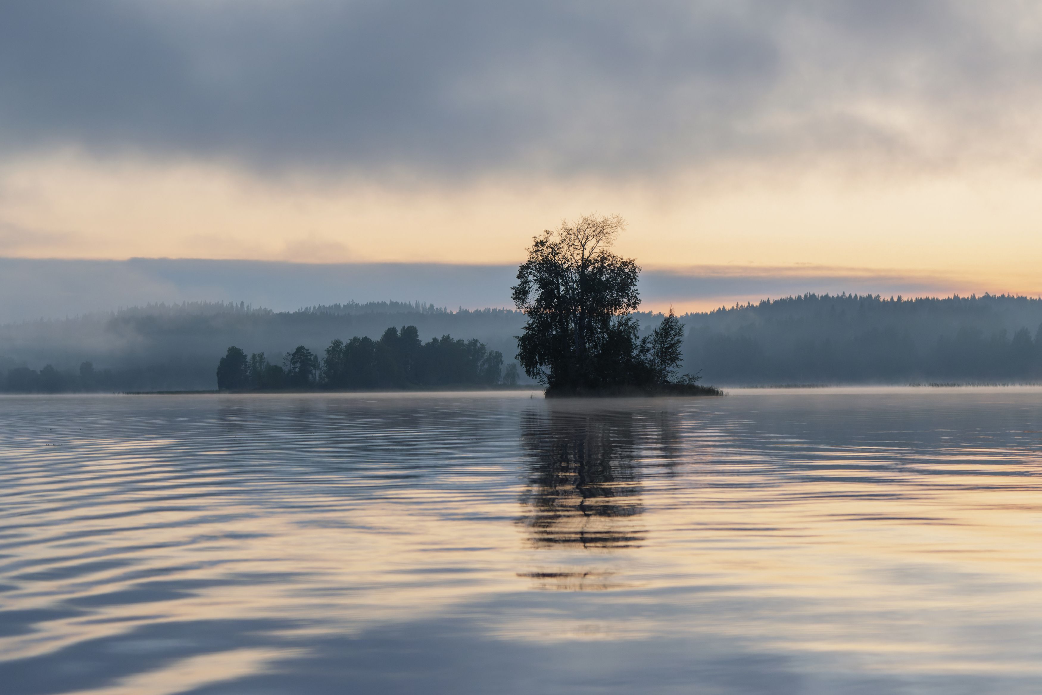 озеро вечер туман остров отражение облако, Светлана Холодняк