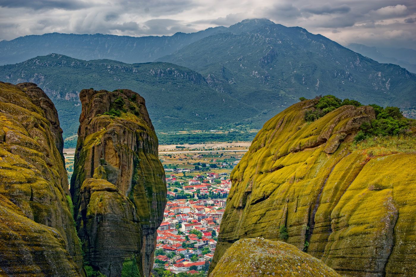 Meteora Greece Cris Kaddas