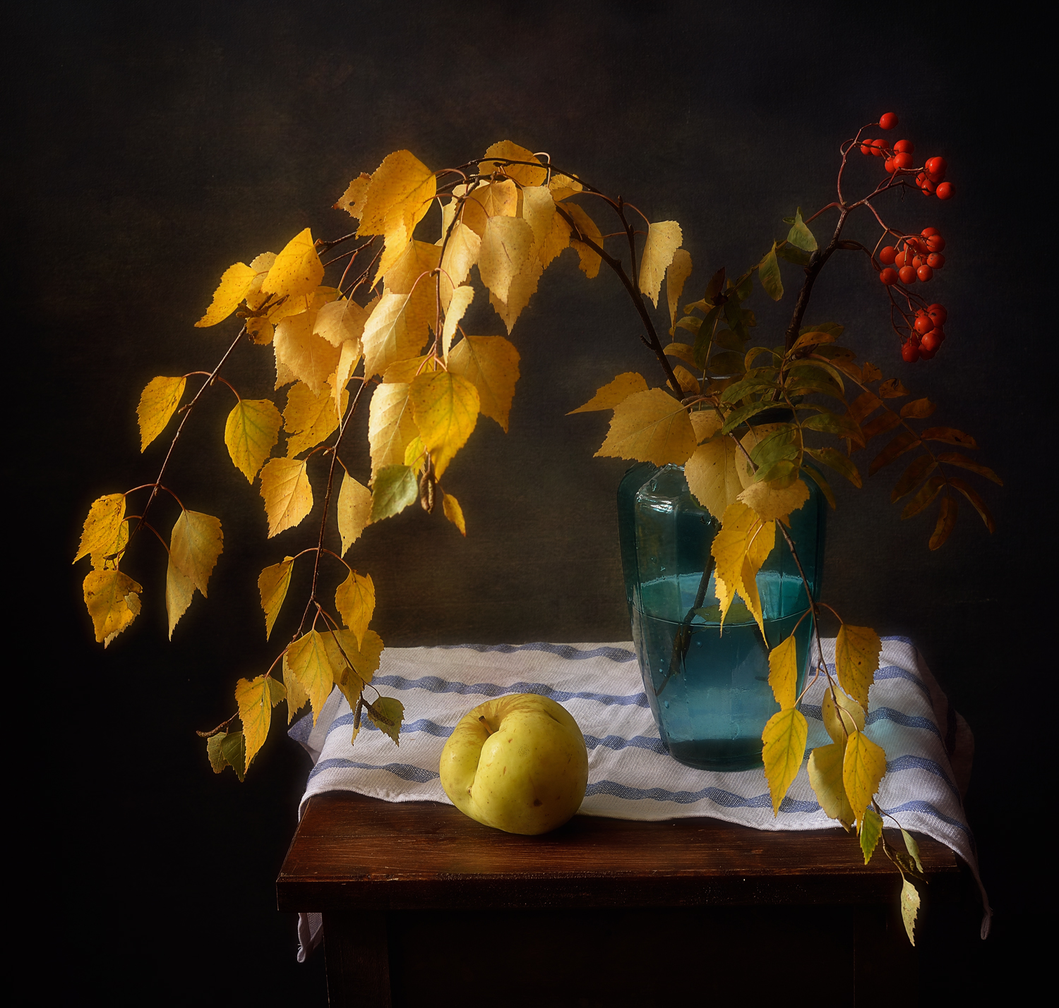 натюрморт,осень,яблоко,листья, Наталия К