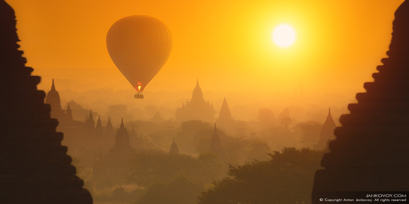 Myanmar, Burma, stupa, Bagan, Asia, buddhist, old, balloon, architecture, travel, travelling, pagoda, morning, sunrise, trees, fog,   Мьянма, Бирма, Азия, Баган, буддизм, архитектура, ступа, пагода, путешествия, утро, рассвет, воздушный шар, деревья, тума, Антон Янковой (www.photo-travel.com)