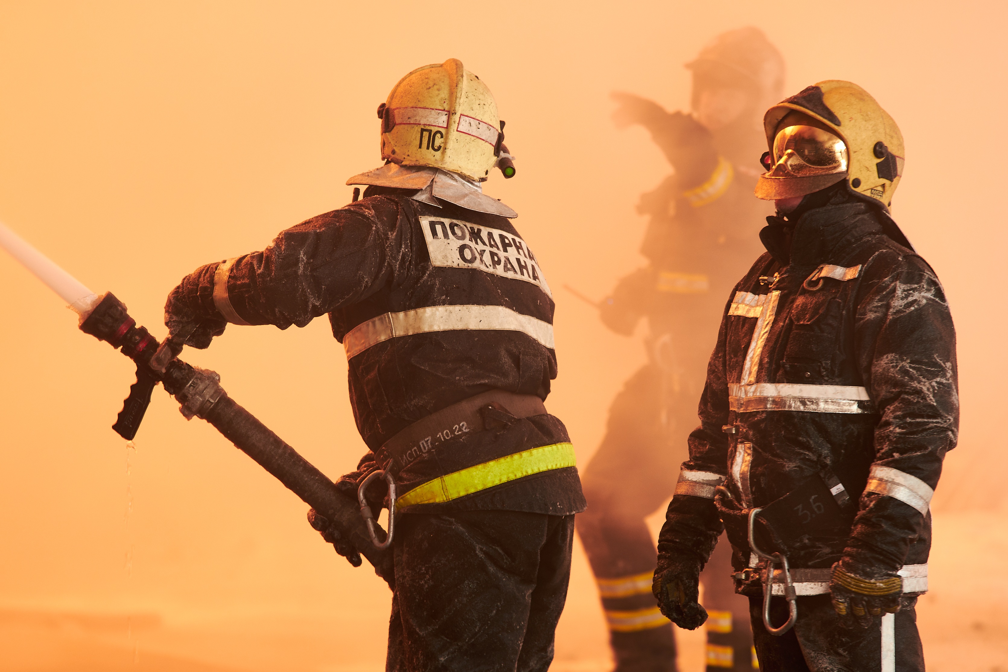 огонь, пожарные, emergency, help, save, мчс, fire, firefighter, rescue, rescuers, спасатели, дым, работа, brave, Илья Тильман