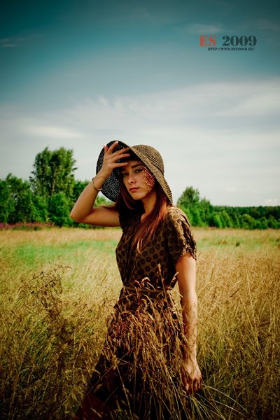 девушка, поле, шляпа, Ekaterina Samorukova