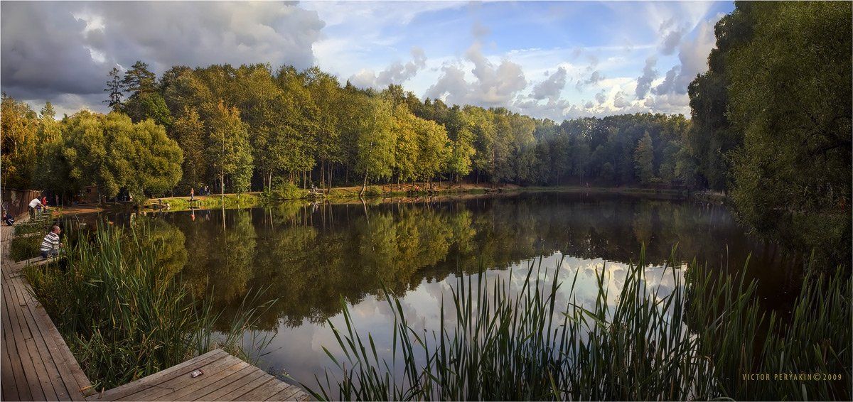 сентябрь, озеро, узкое, отдыхающие, рыбаки, запах, шашлыка, Виктор Перякин