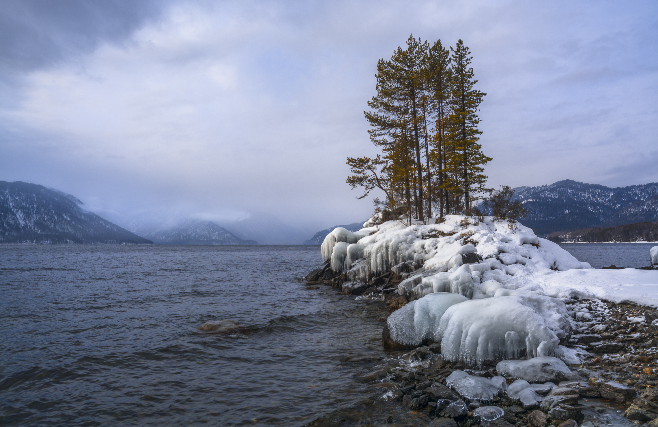 россия, горный алтай,телецкое озеро,зима, Андрей Поляков