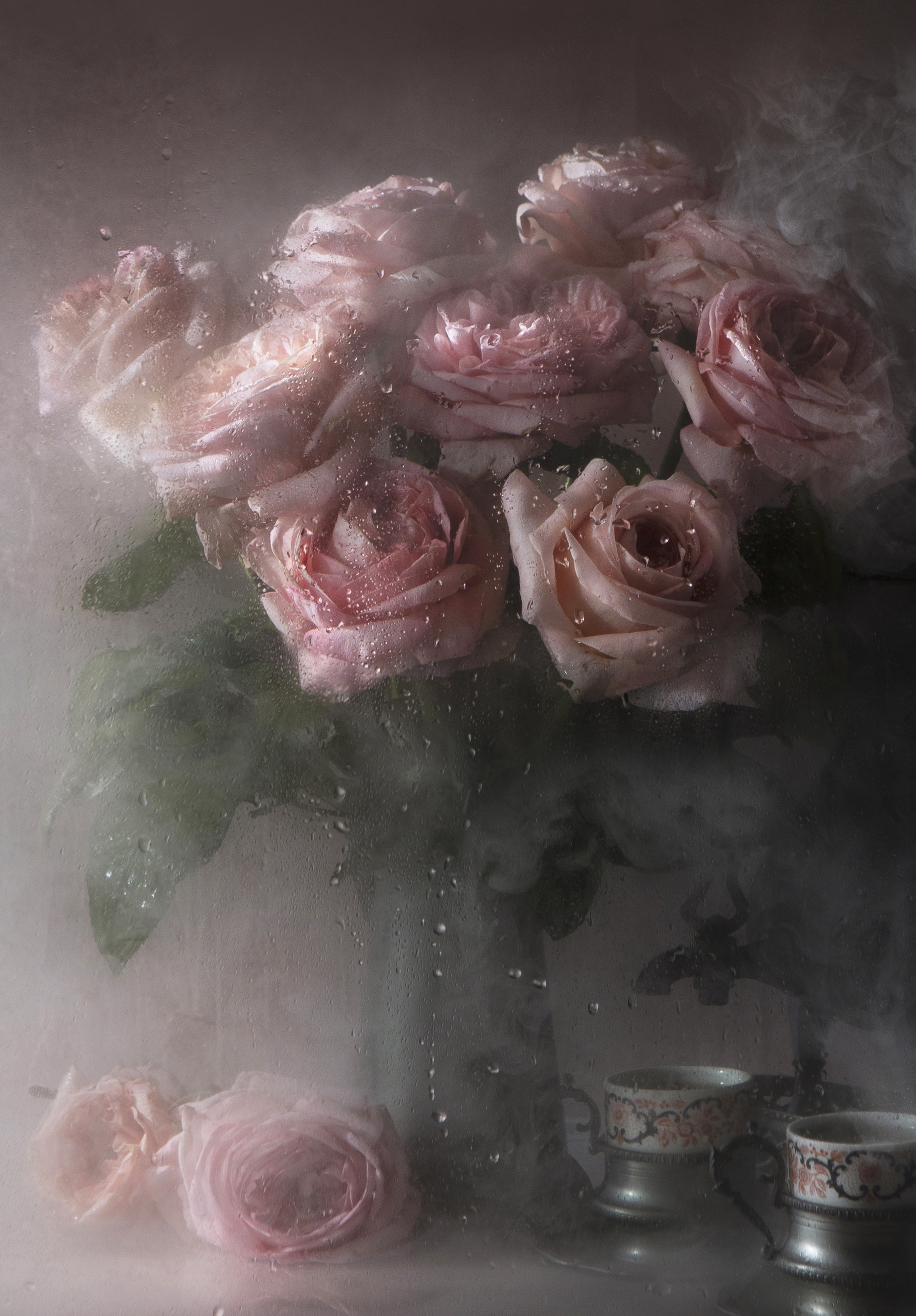 розы, туман, стекло, кофе, завтрак, кофейник, посуда, винтаж, думка, натюрморт, воспоминания, настроение, розовый, брызги,осень,весна, Kostomarova Alla
