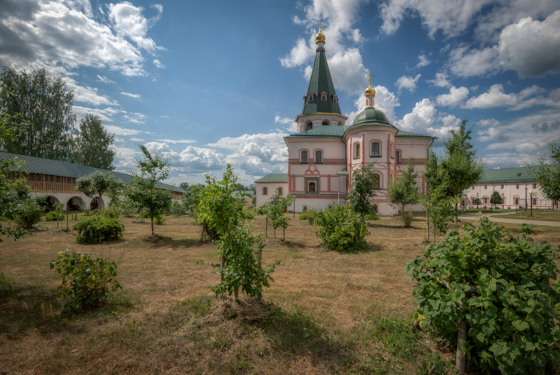 Валдай, садик, монастырь, храм, Сергей Аникин