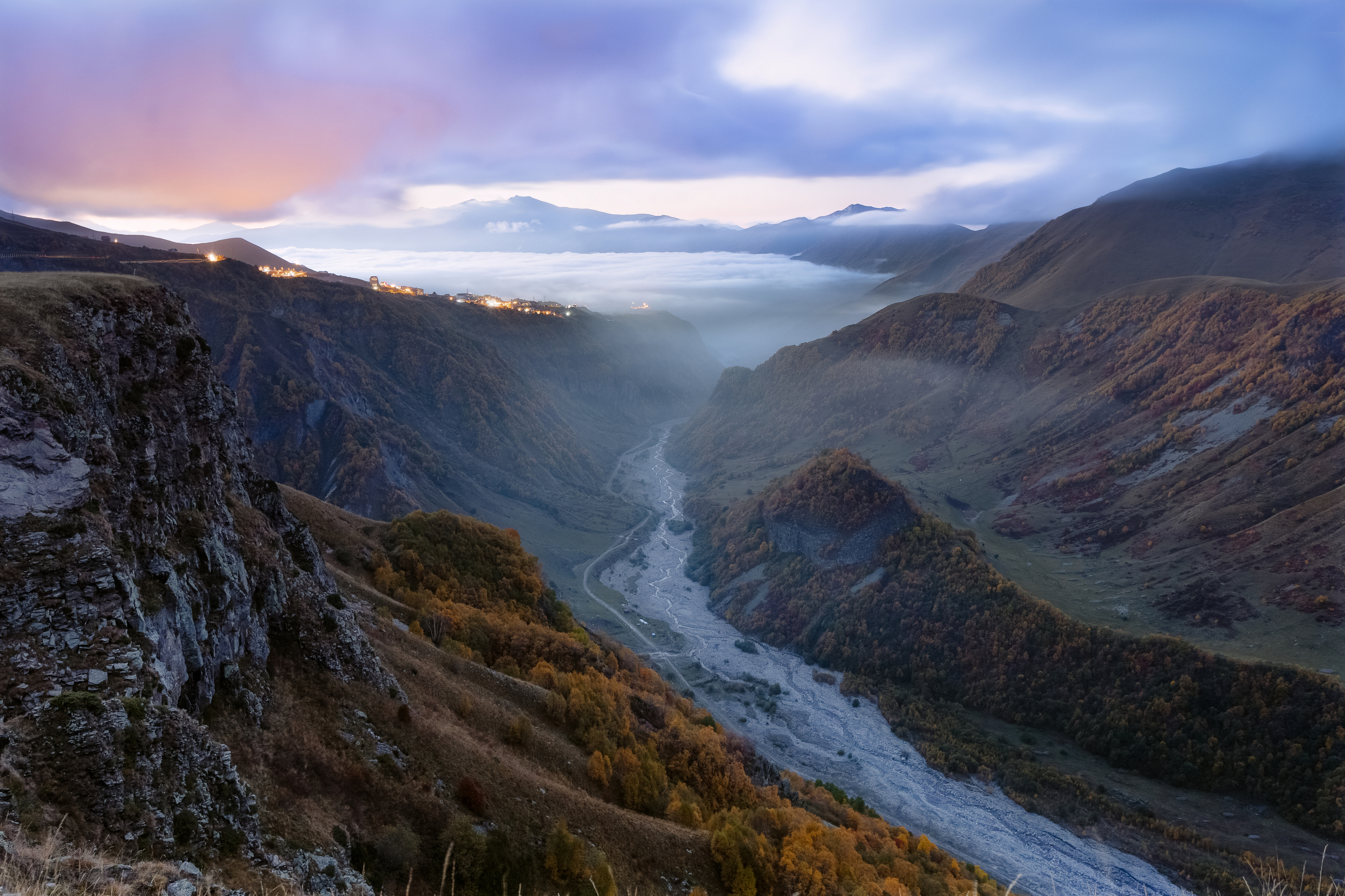 горы, грузия, осень, казбеги, пейзаж, расввет, облака, Влад Рябинин