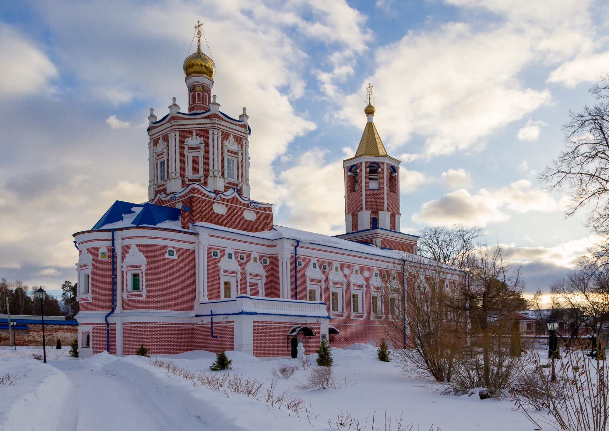 Успенский собор Коломна зима