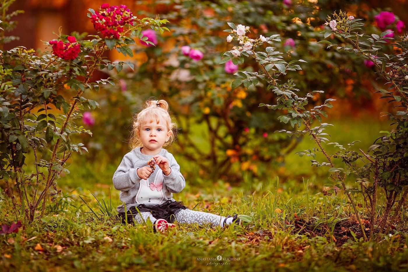 девочка, осень, цветы, портрет, Анастасия Кучина