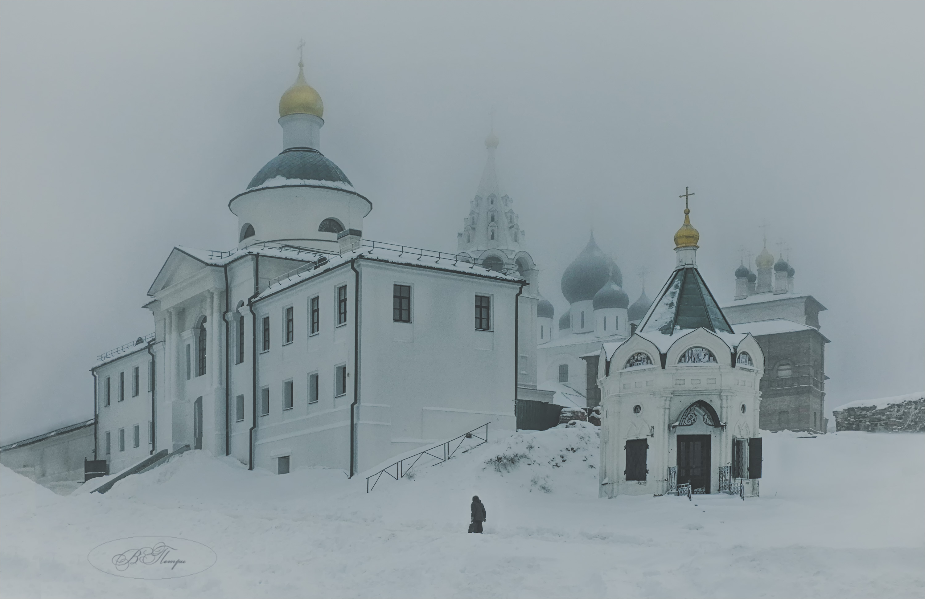 церкви колокольни туман, Вера Петри