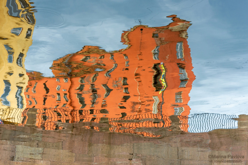 абстракция, акваабстракция, акваграфика, отражение на воде, весенний акварельный канал грибоедова, Павлова Марина