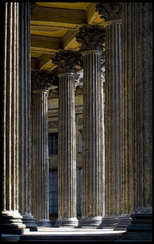 колоннада, казанский собор, Андрей Литов