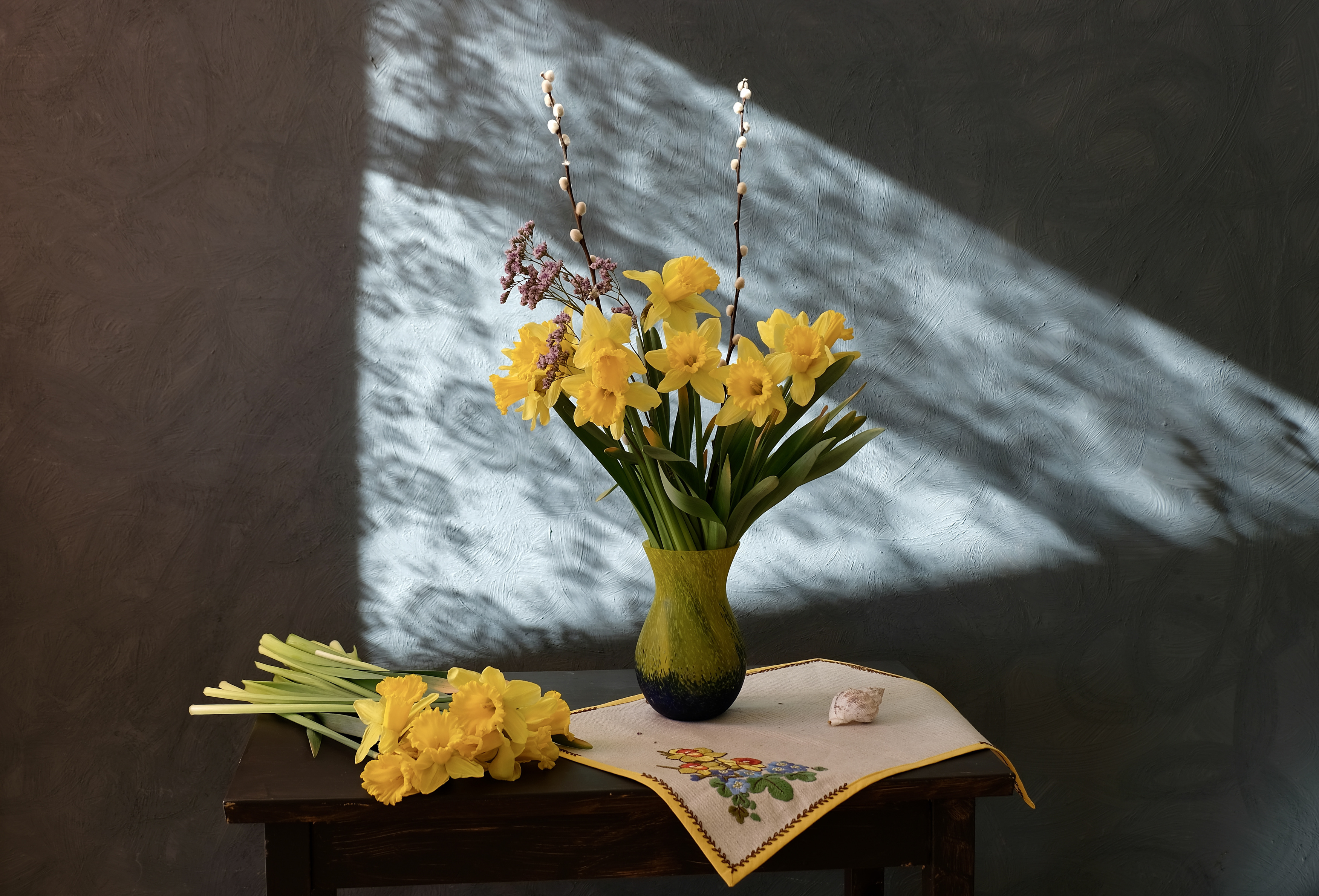 Still life, daffodils, flowers, Spring, light, Апрель, нарциссы, цветы, жёлтое, nature, , Svetlana Povarova Ree
