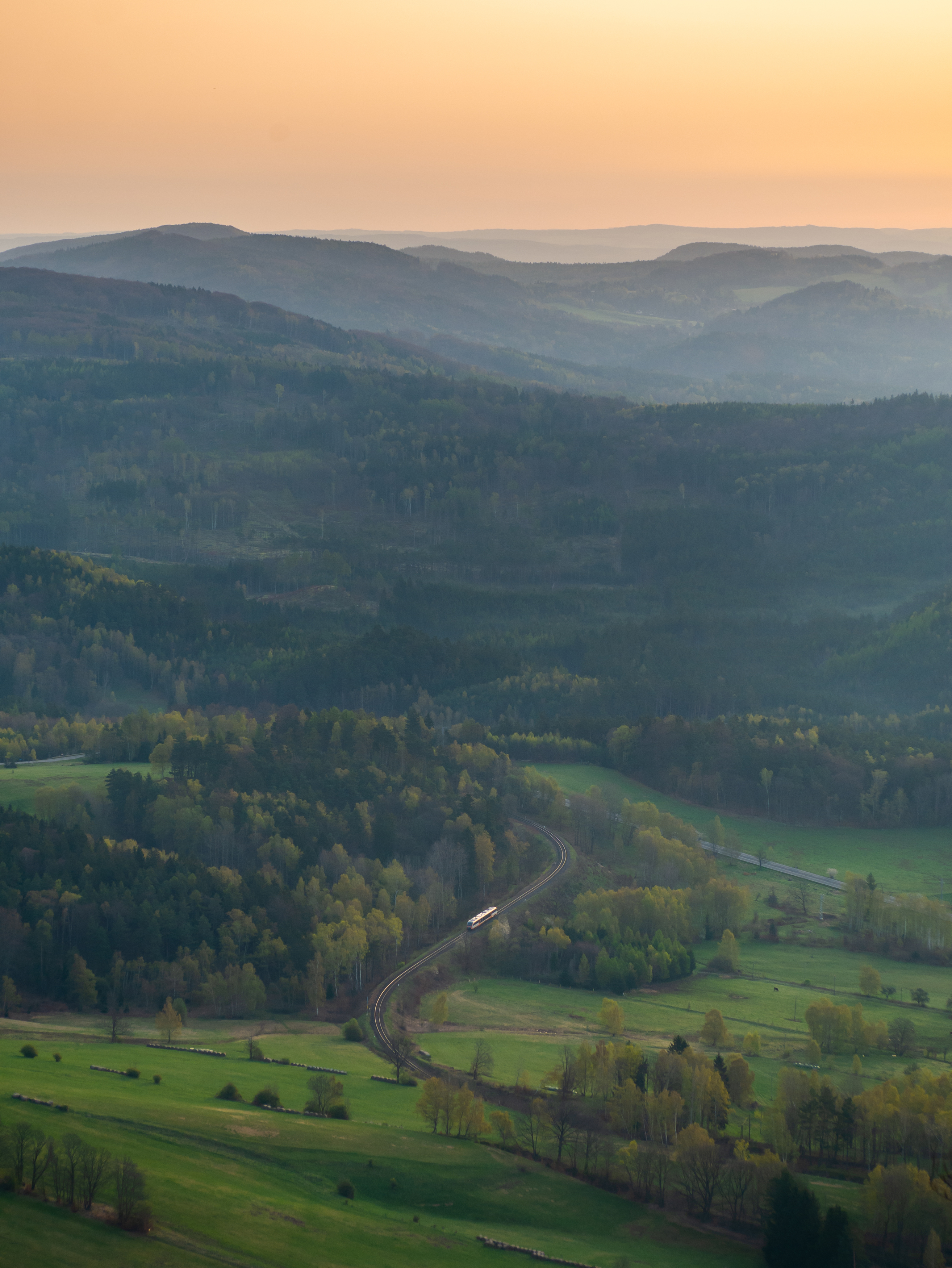 lusatian mountains,czechia,view,forest,train,sunrise,morning,klic,, Slavomír Gajdoš