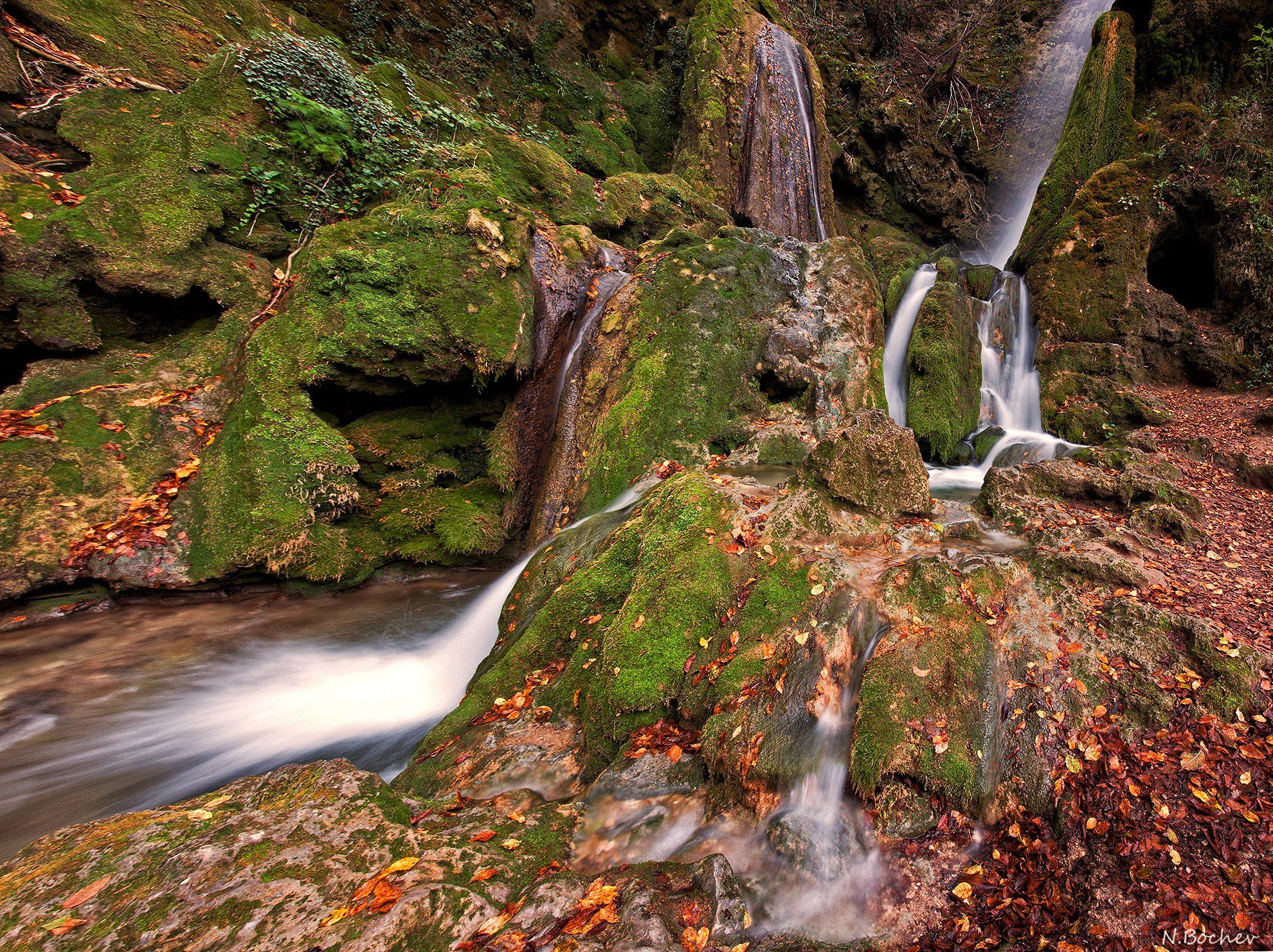water,waterscape,waterfall,natute,autumn,forest,Bulgaria, Naiden Bochev