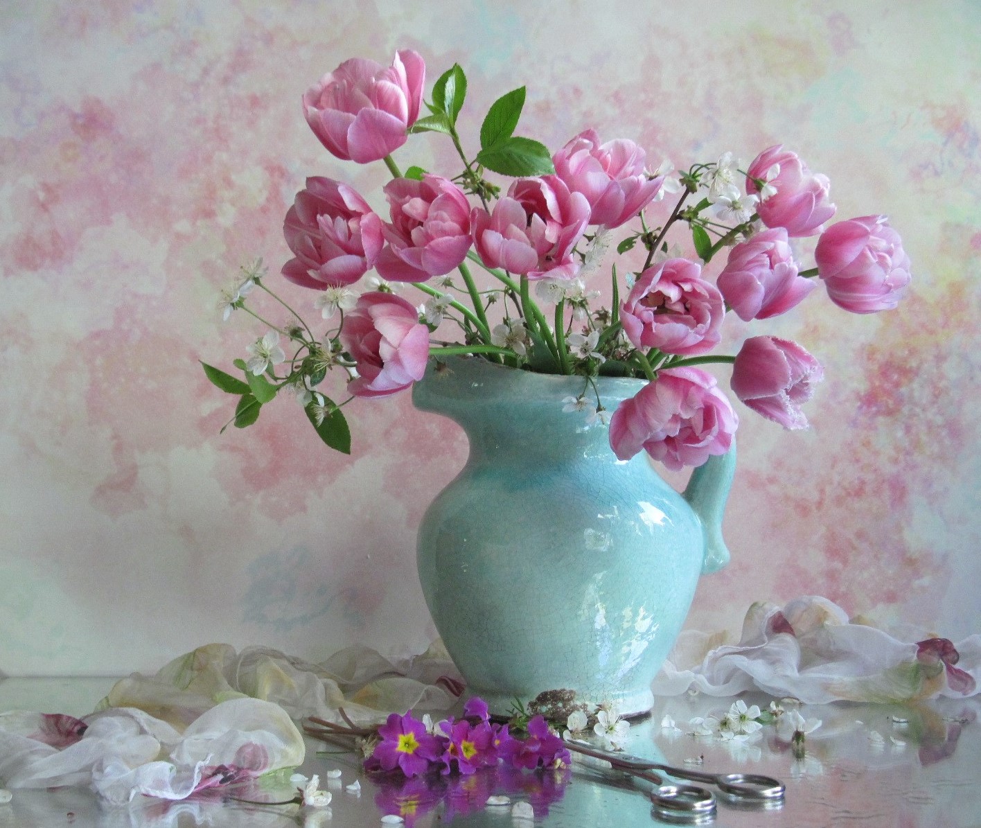 тюльпаны, розовый цвет, кувшин, керамика, Наталия Тихомирова